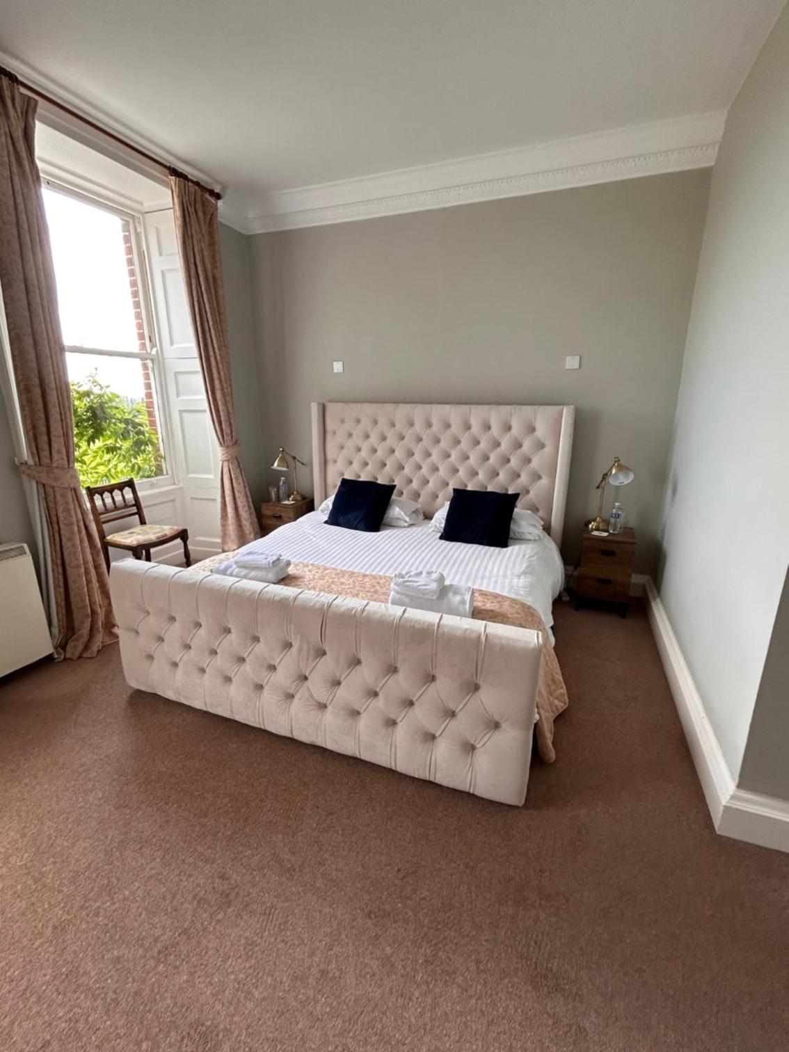 Superior King Room photo 1