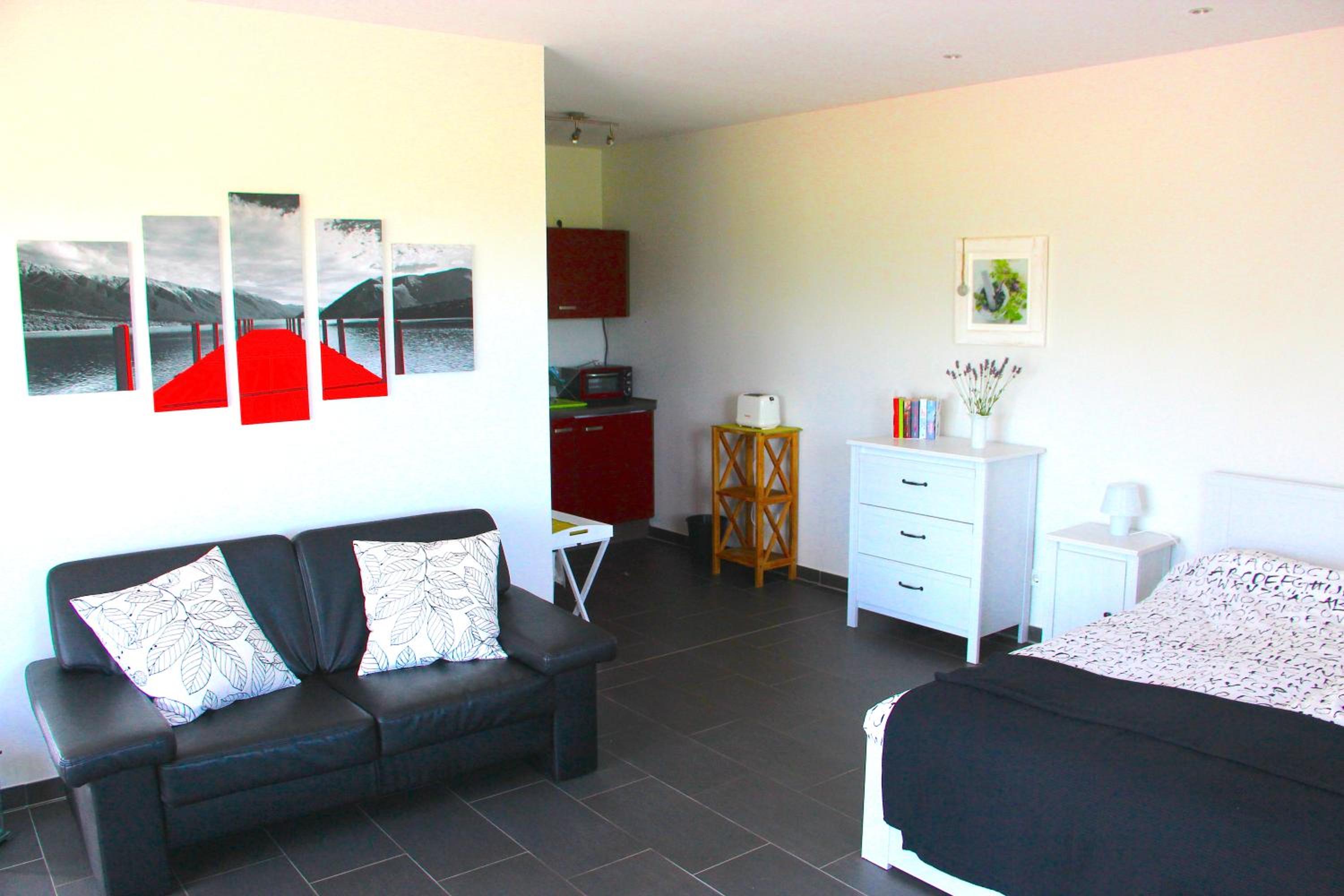 Apartment with Terrace photo 3