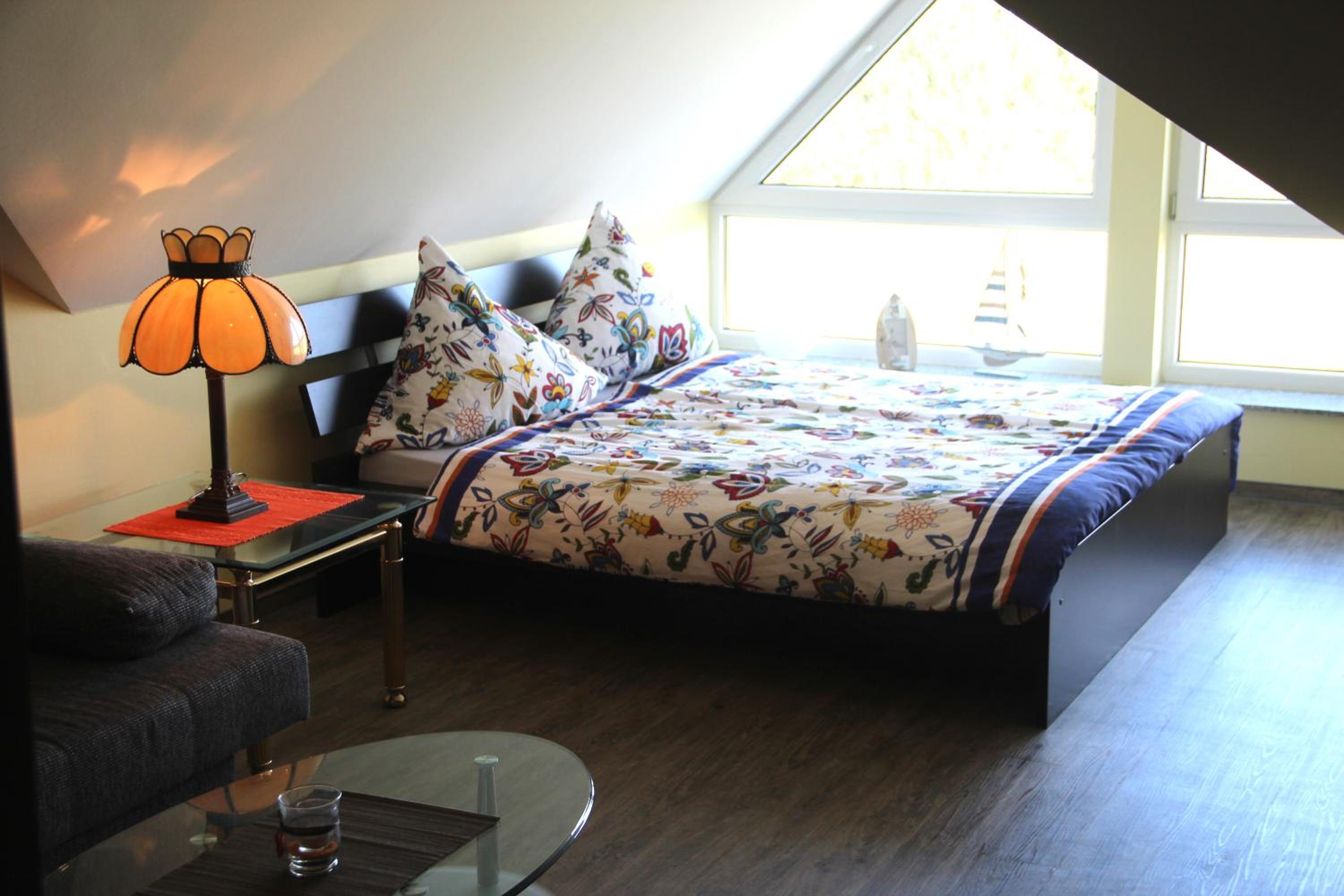 Two-Bedroom Apartment with Balcony photo 3