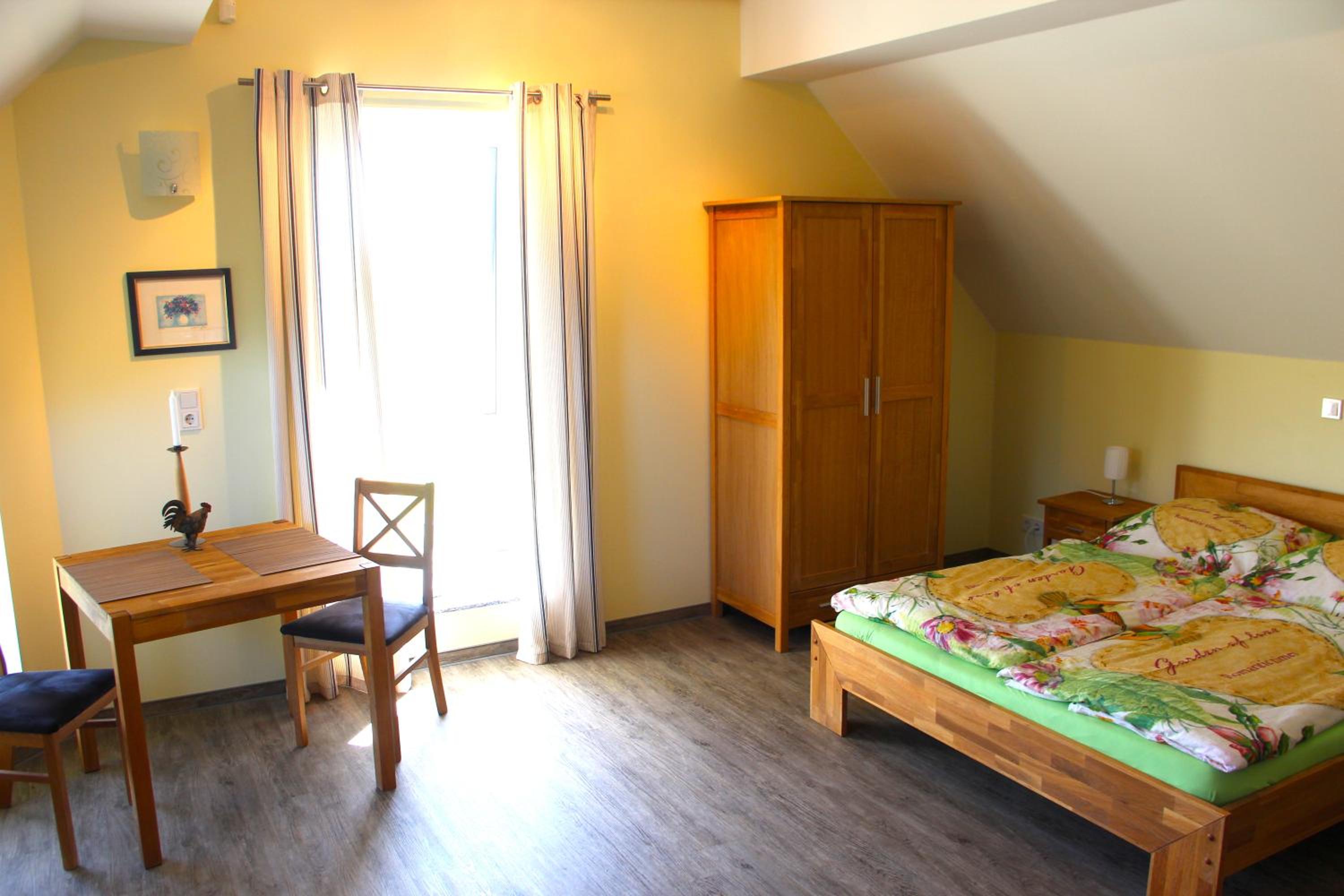 Apartment with Lake View photo 3