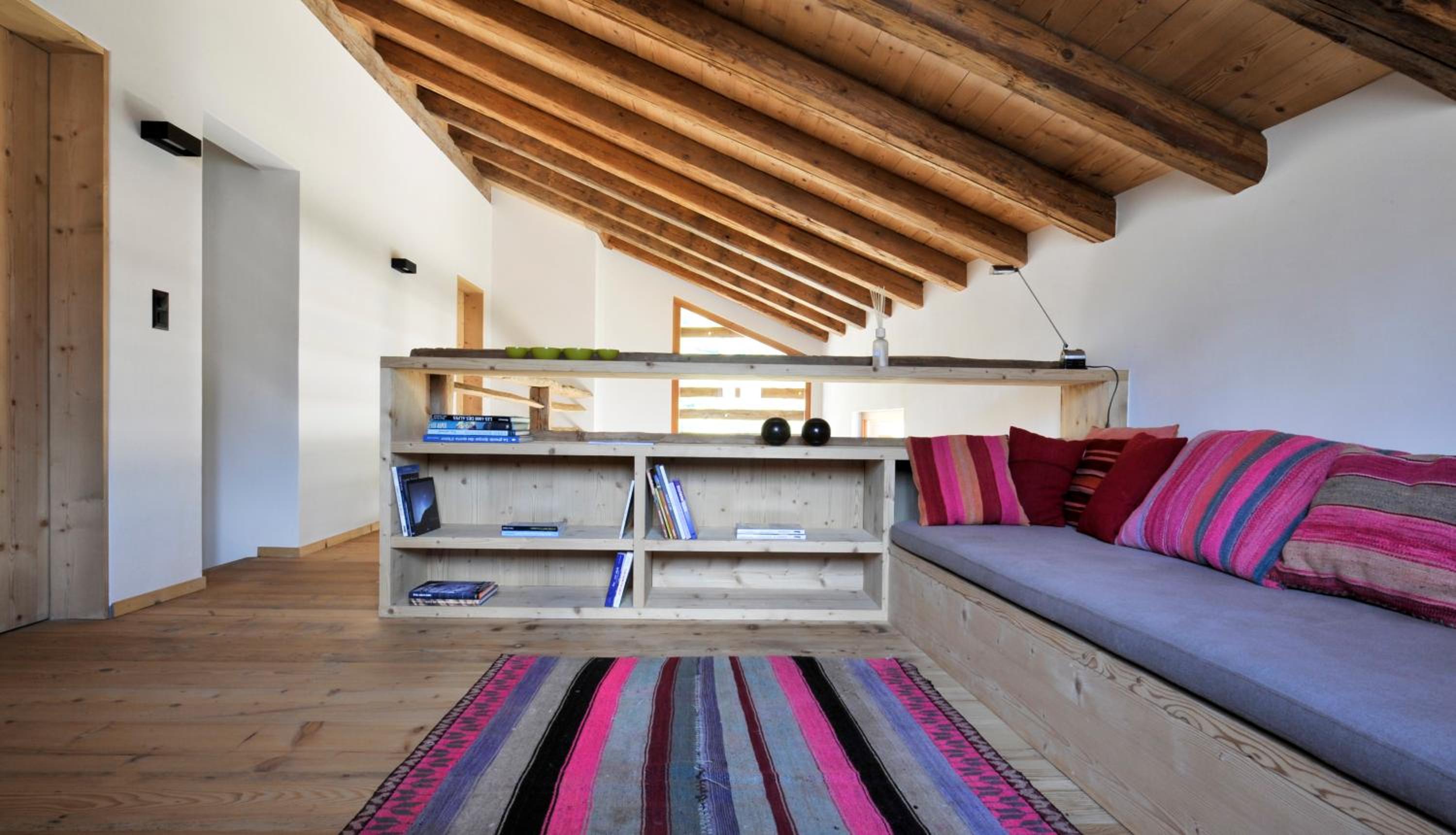 Chalet (6 Adults)