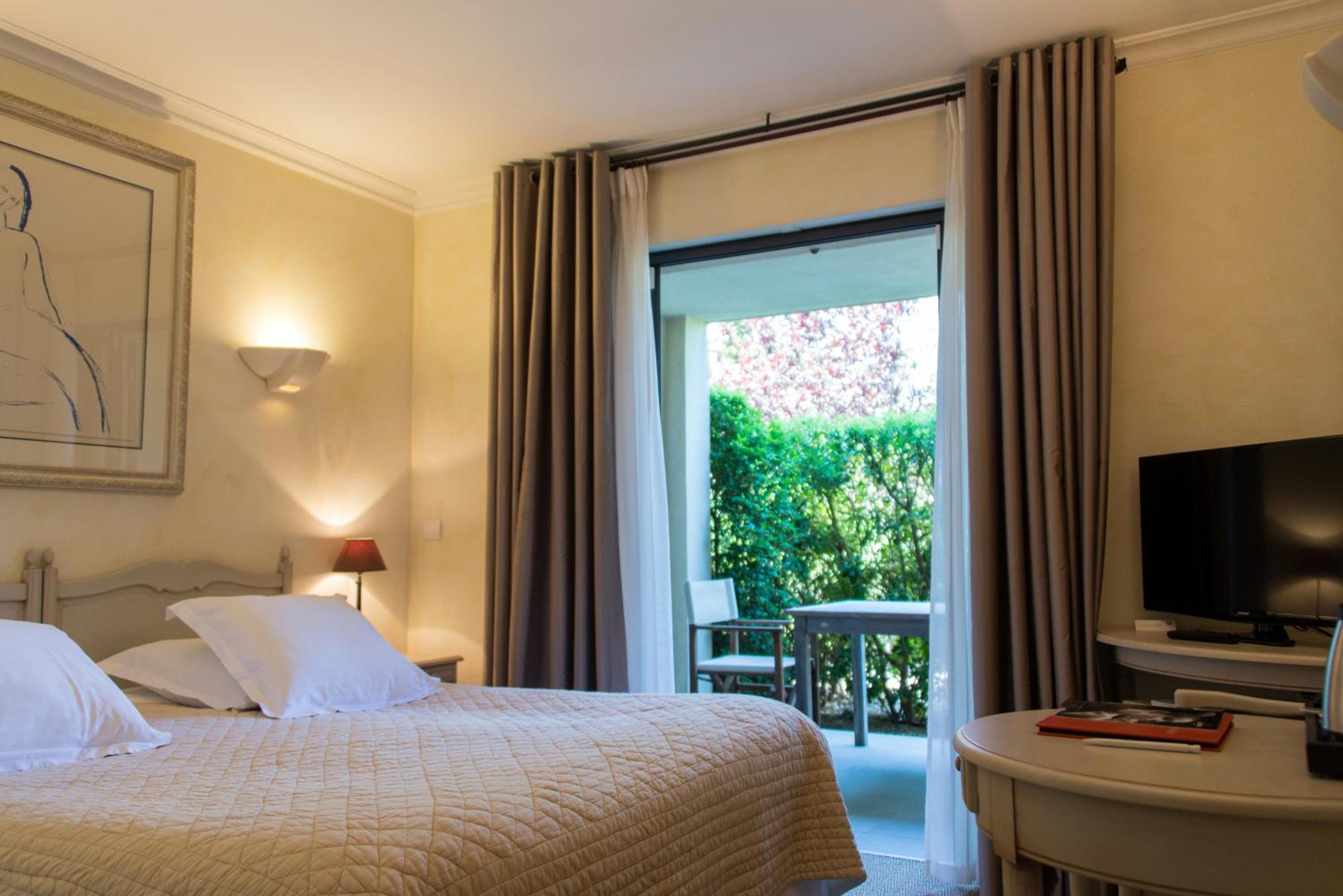 Chambre Double Confort avec Douche Chambre Double Confort avec Douche