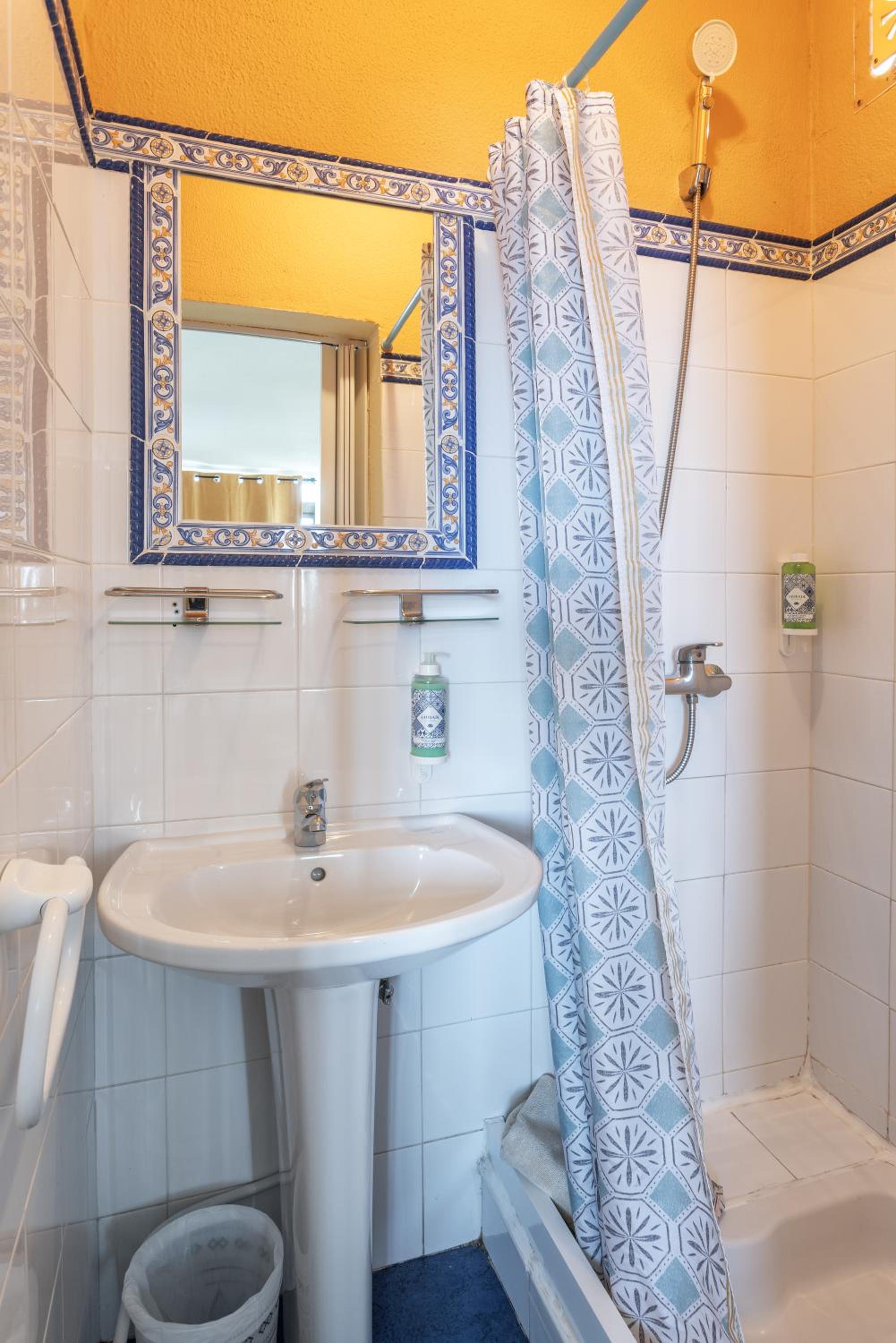 Family Room with Bathroom - Photo 6
