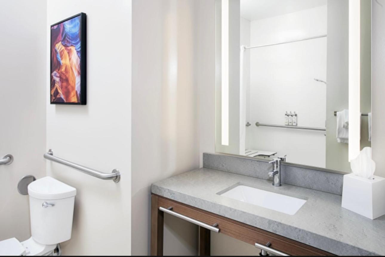 Studio Queen Suite with Two Queen Beds and Bath and Shower Combo - Photo 2
