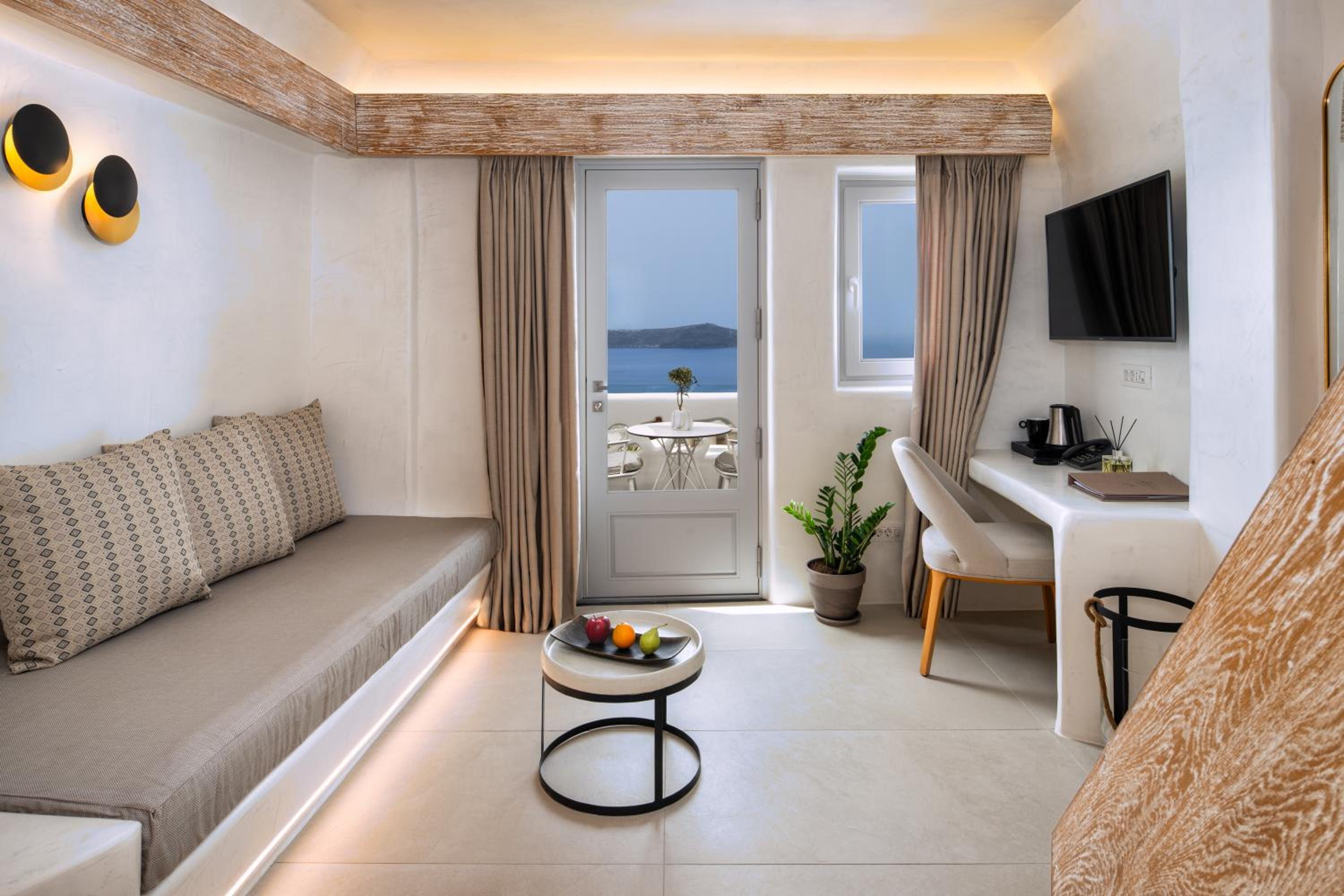 Master Loft Suite with Caldera View - Photo 6