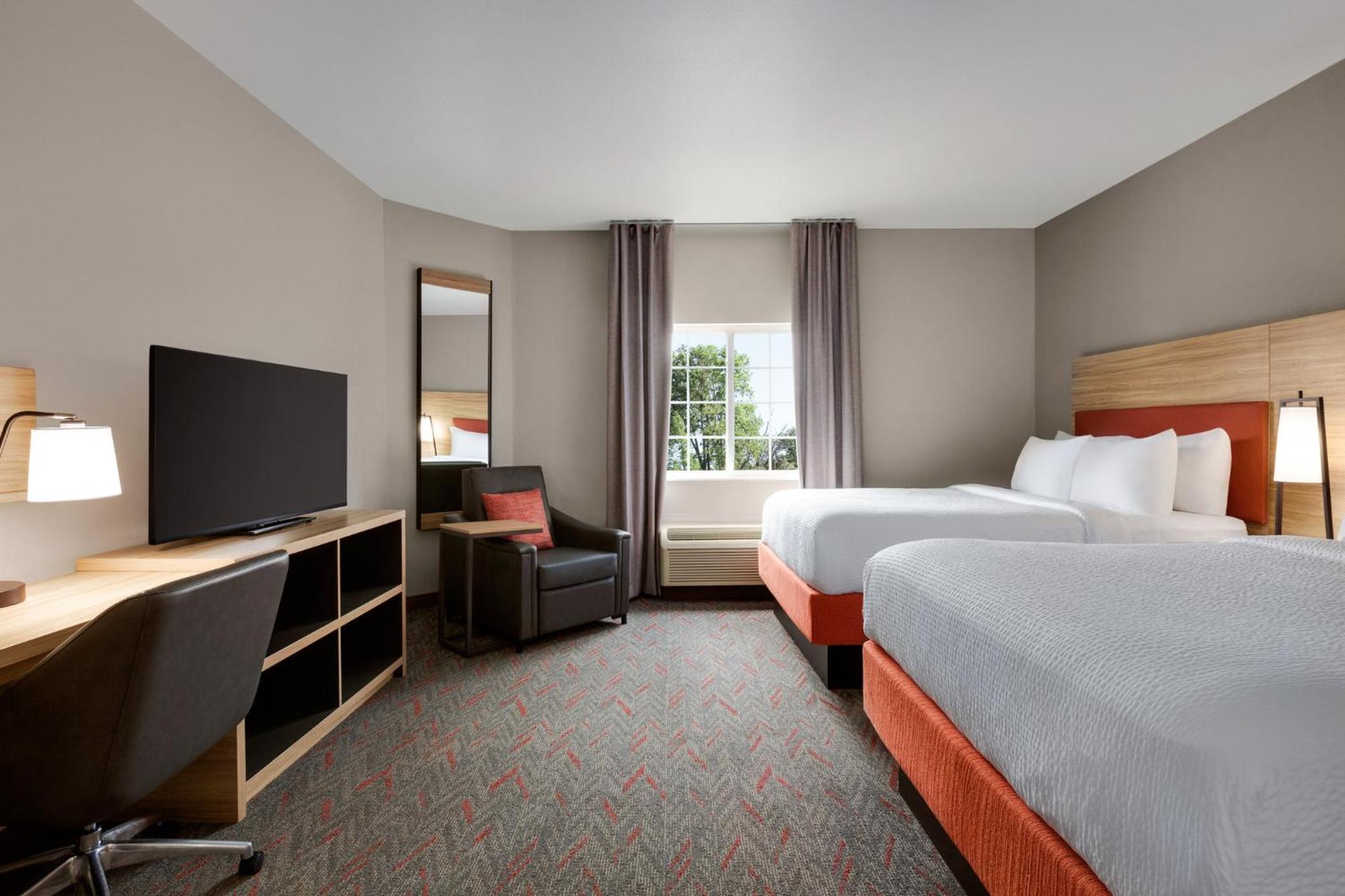 Studio Suite with Two Double Beds - Photo 5