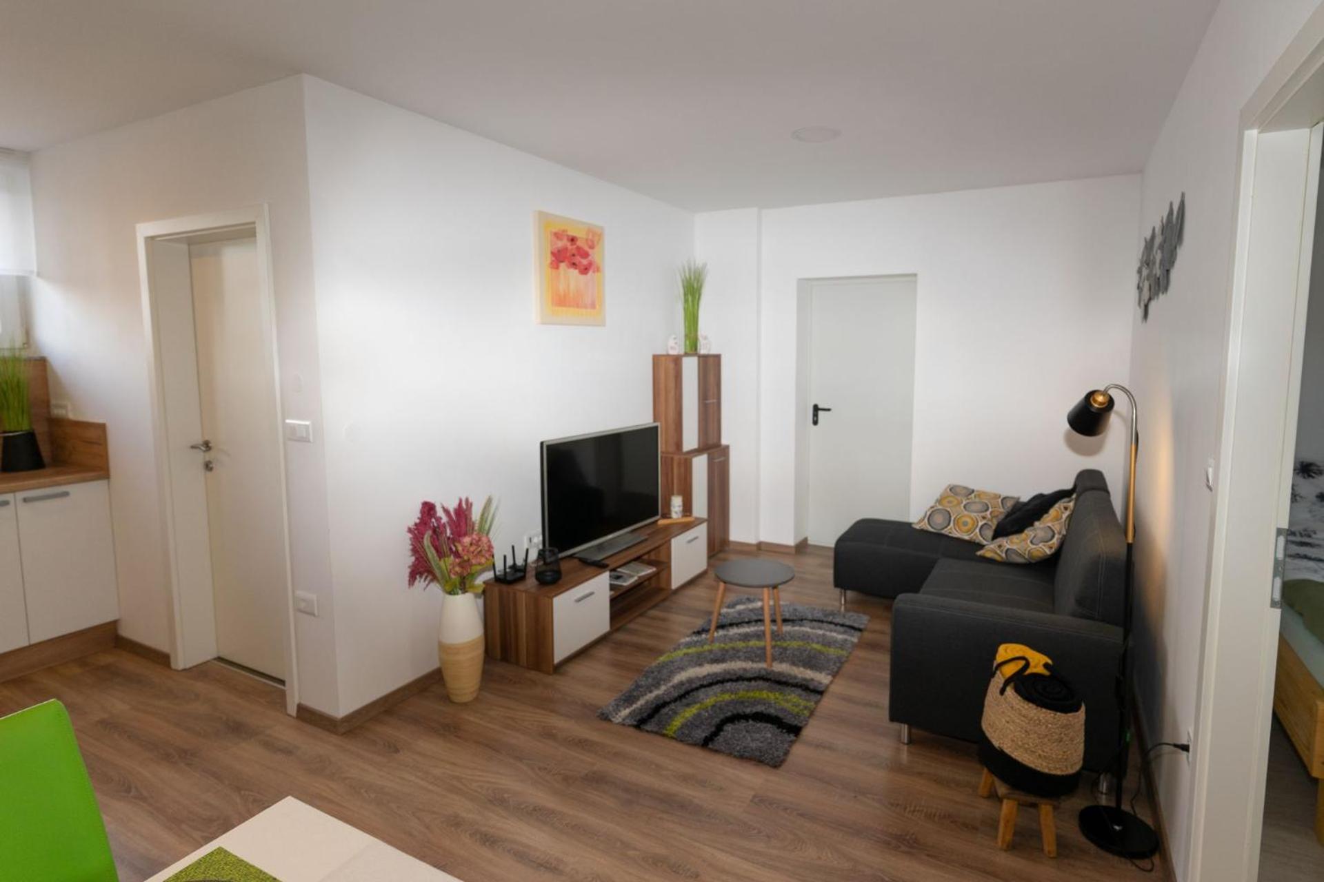 Two-Bedroom Apartment photo 2