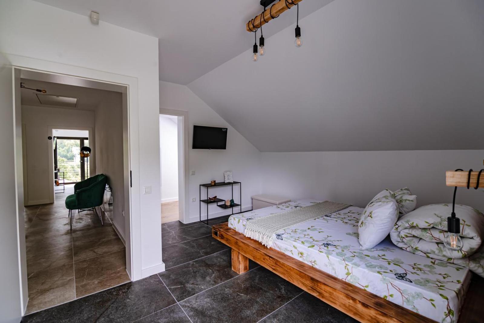 Double Room with Balcony photo 1
