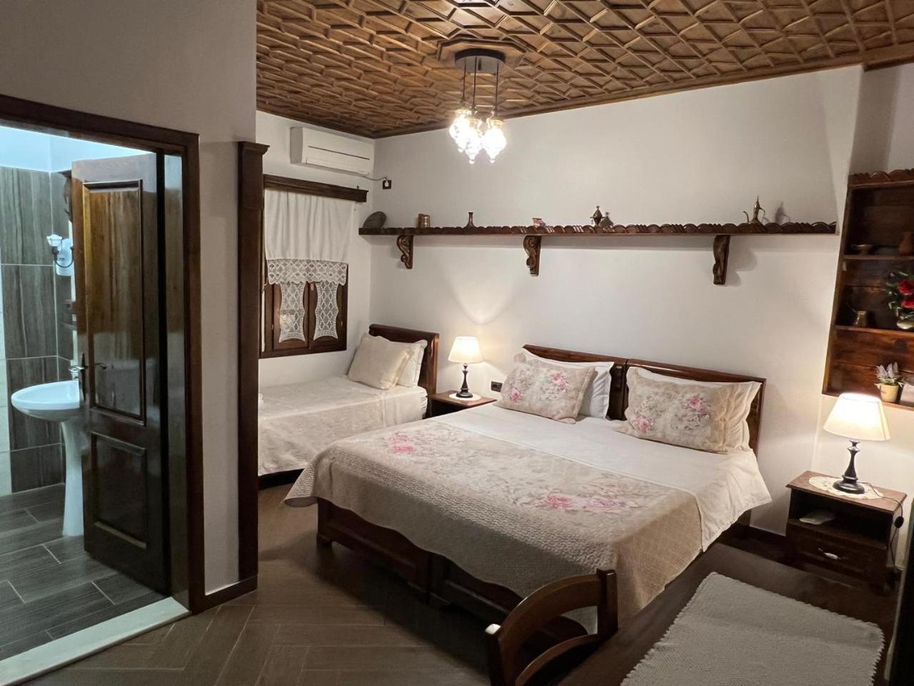 Triple Room photo 1