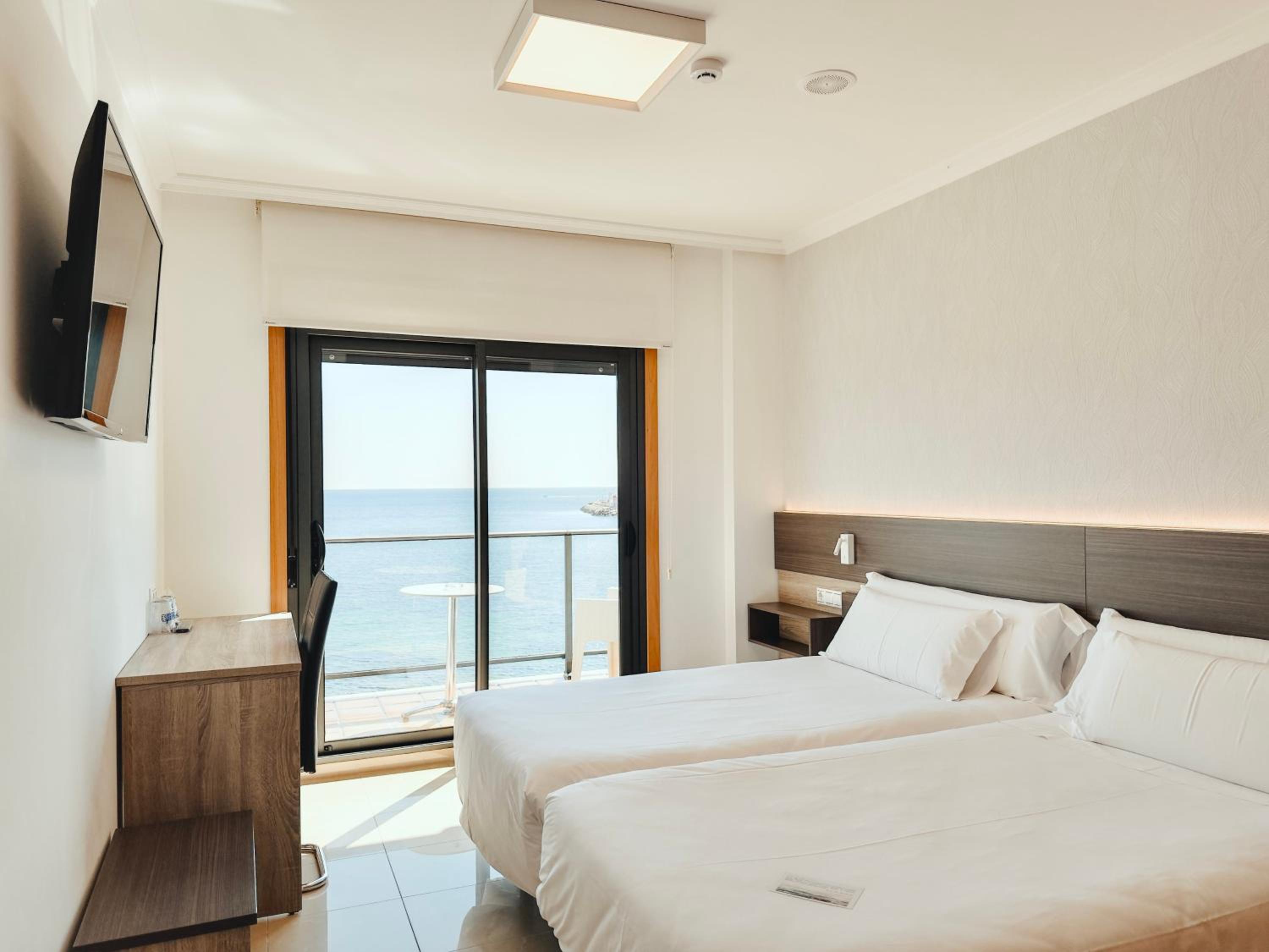 Habitación Doble con Vista al Mar