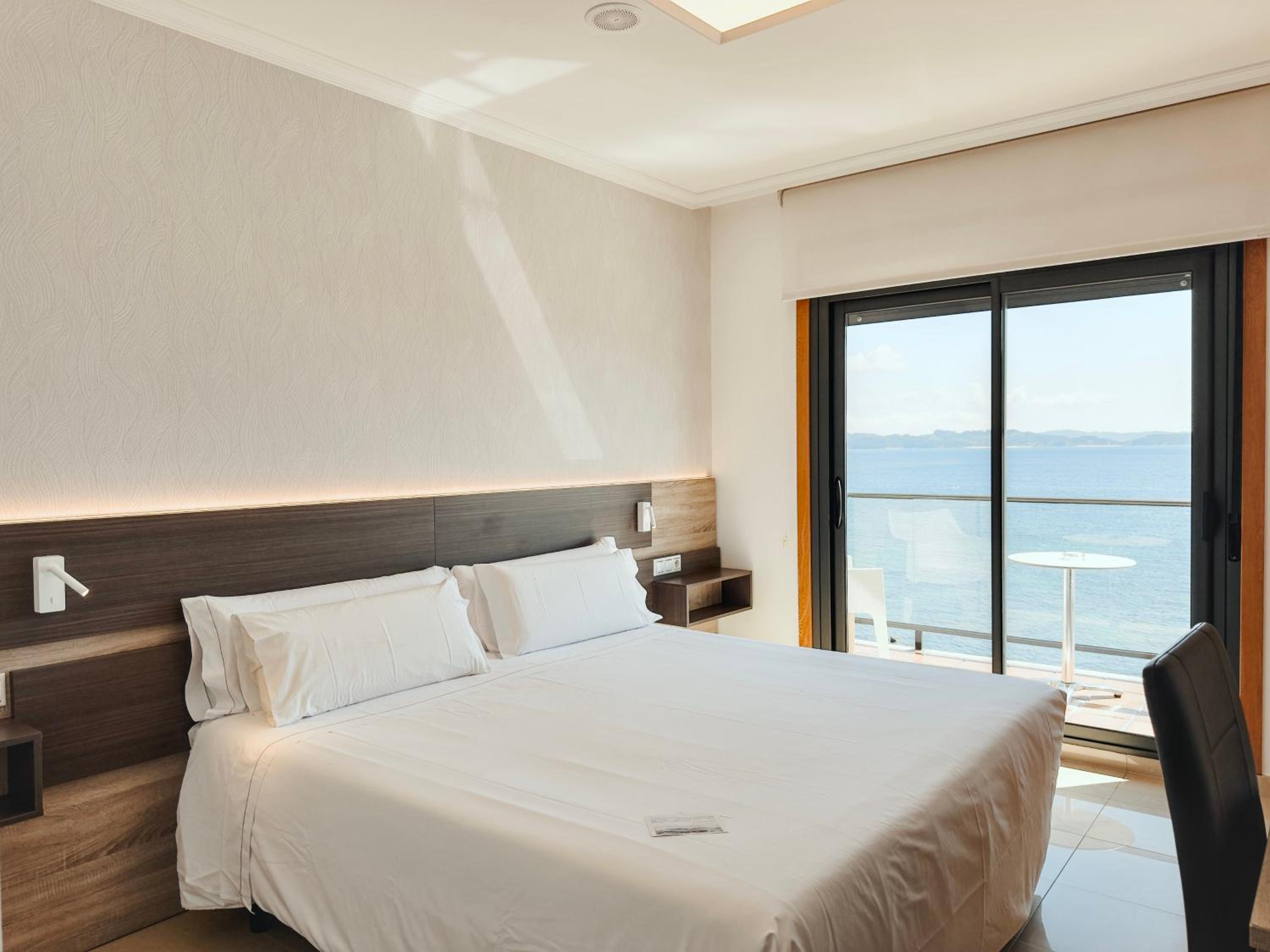 Habitación Doble con Vista al Mar