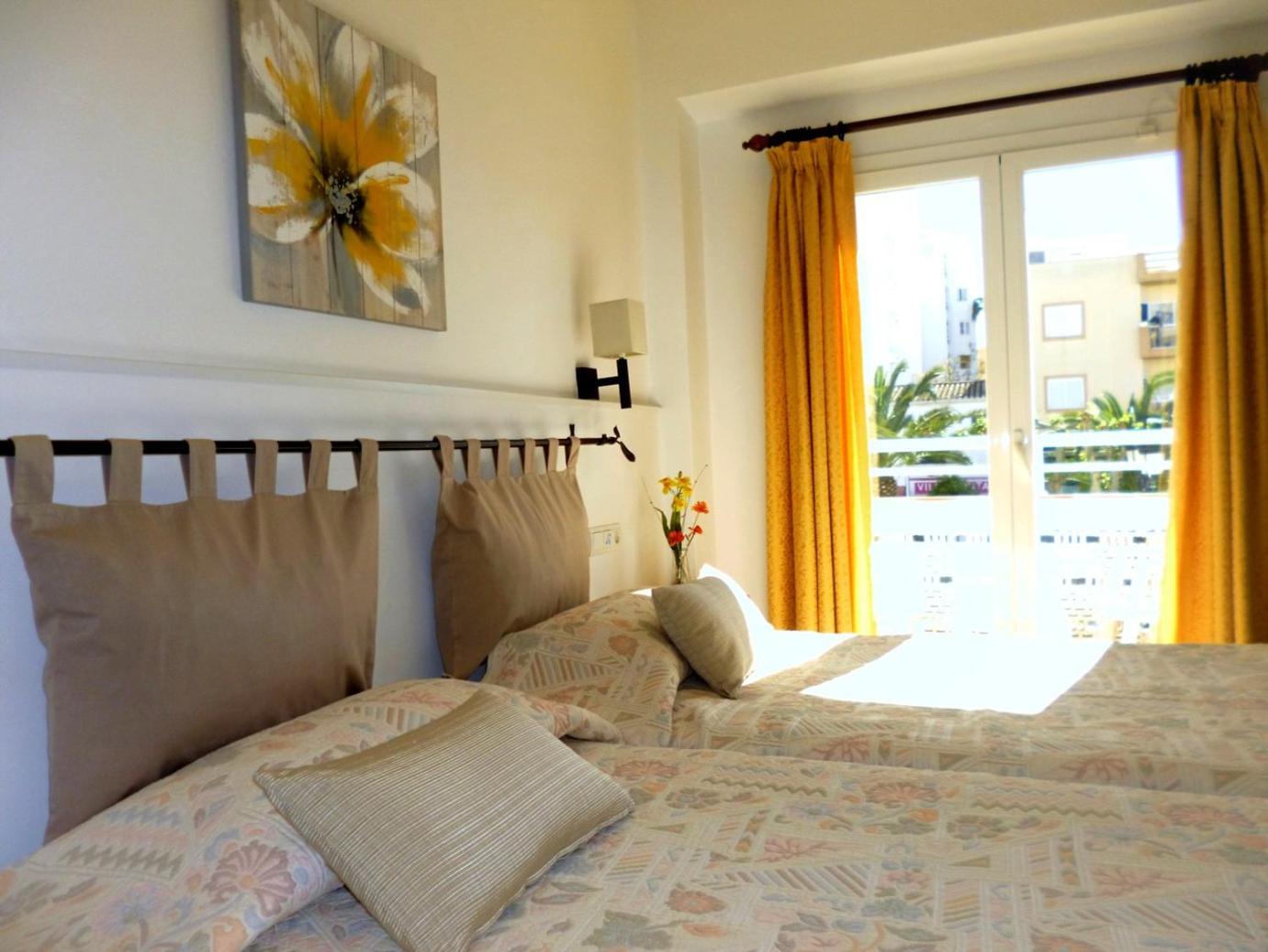 Habitación Doble o con Dos Camas