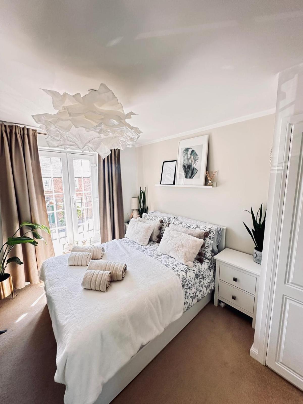 Deluxe Double Room with Bath photo 1
