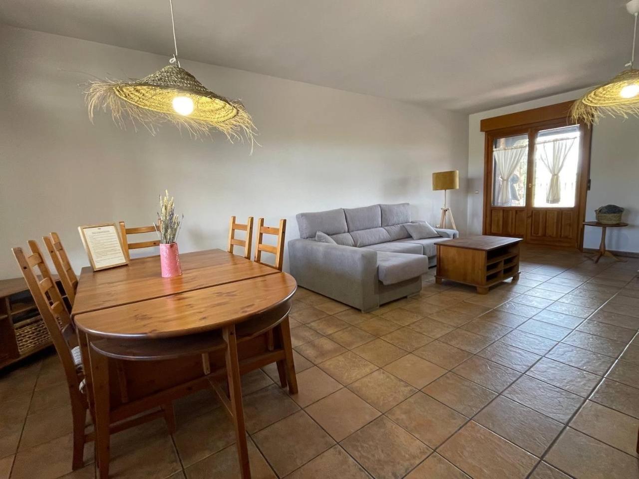 Casa de cuatro habitaciones
