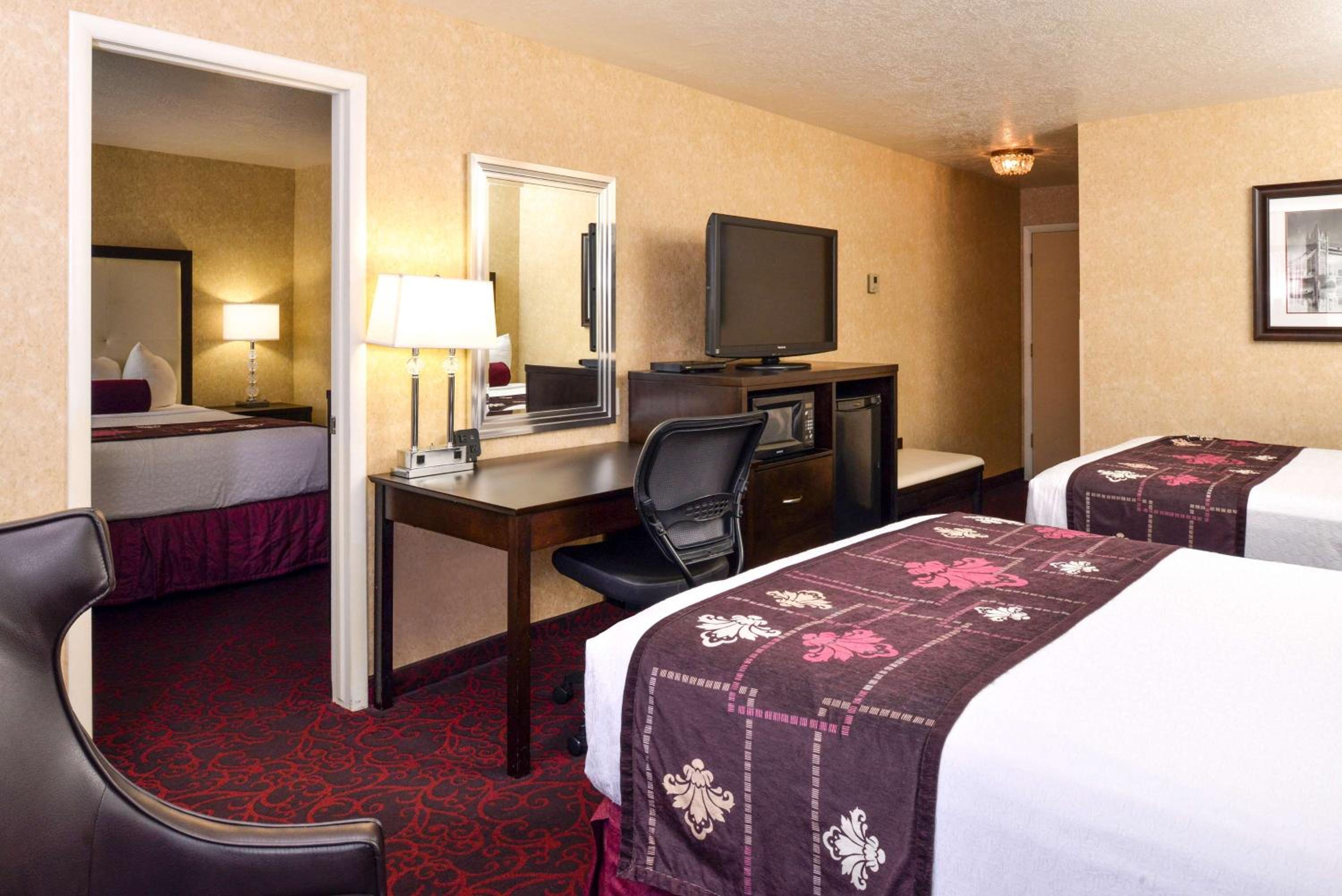 Family Suite - Photo 1