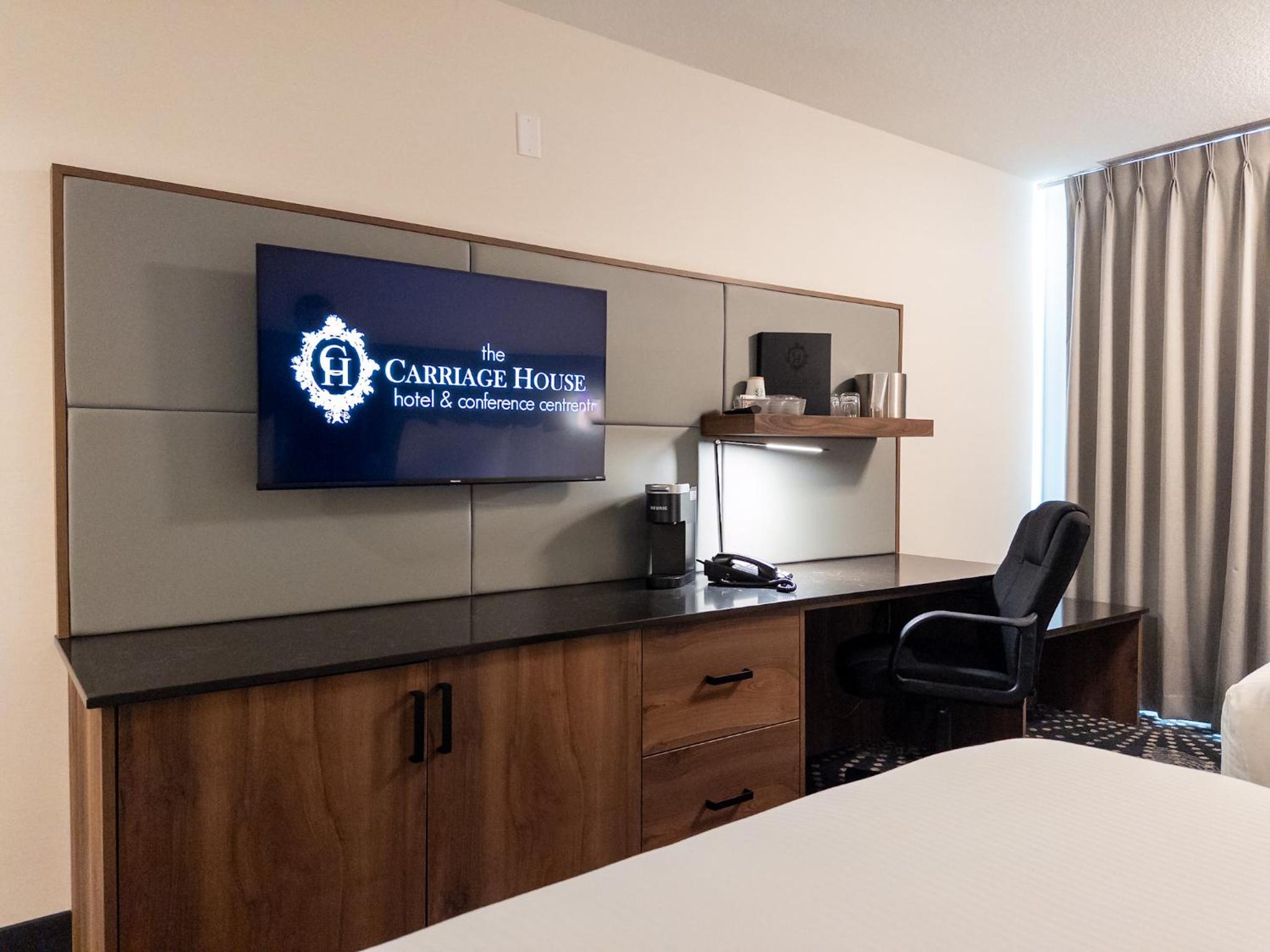 Standard Two Queen - Newly Renovated
