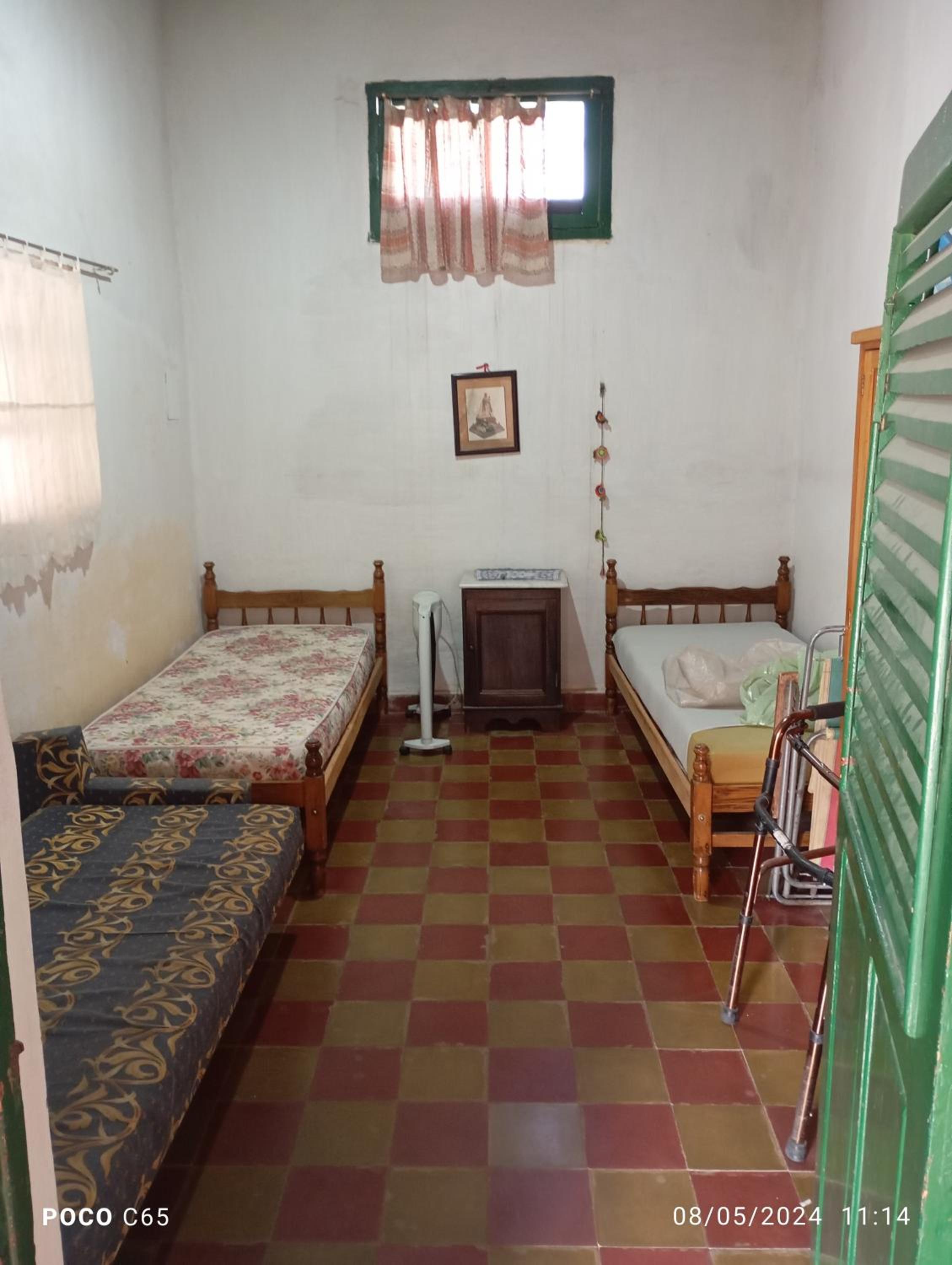 Four-Bedroom House photo 1