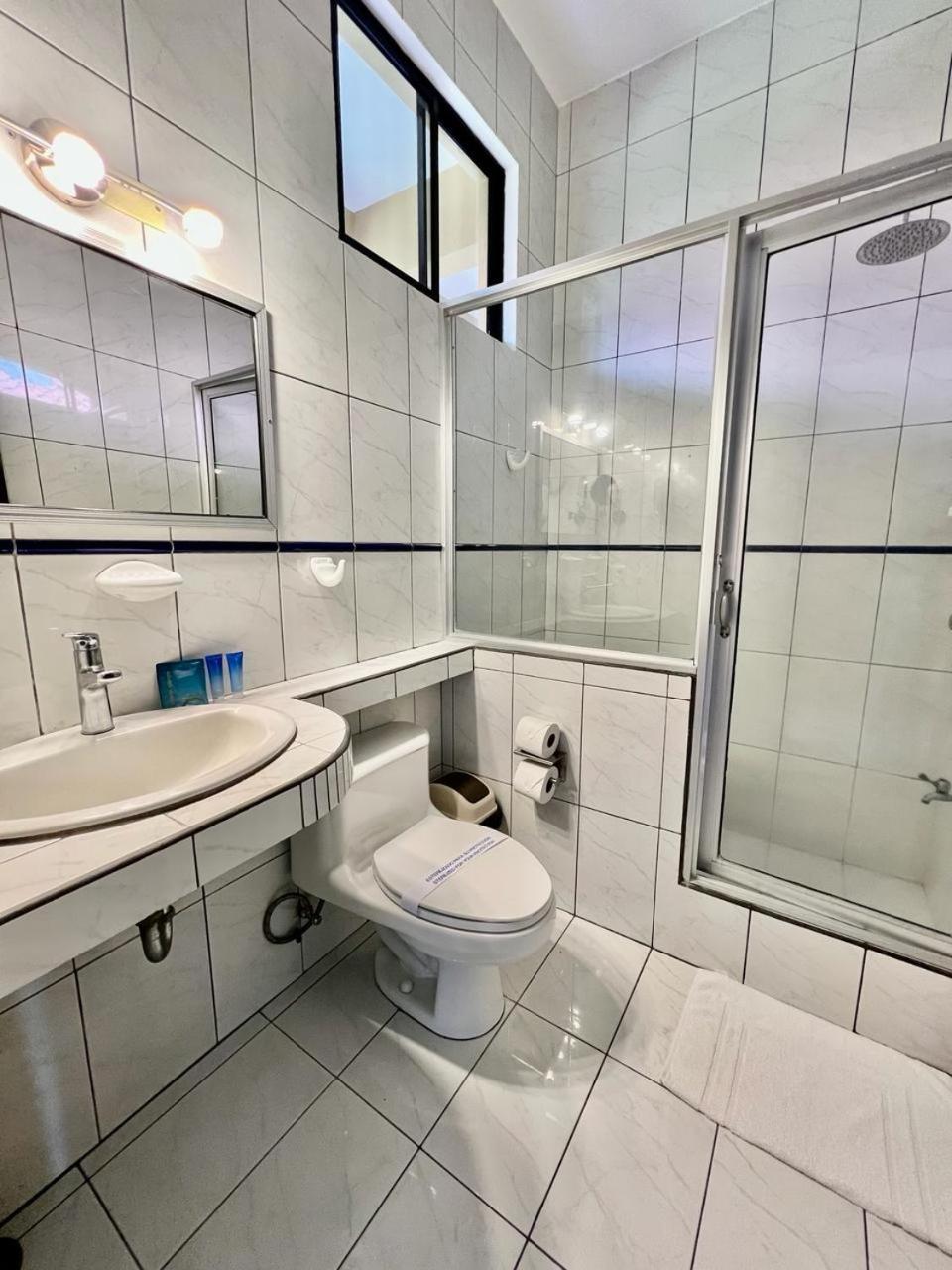 Deluxe Triple Room photo 3