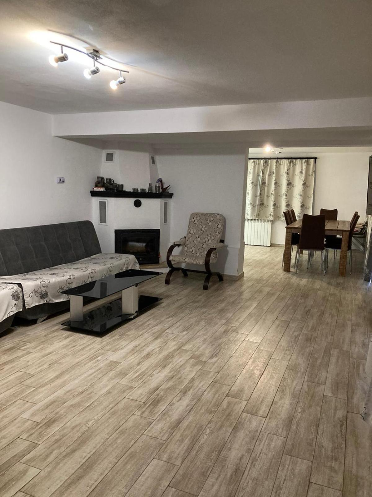 Three-Bedroom House photo 1