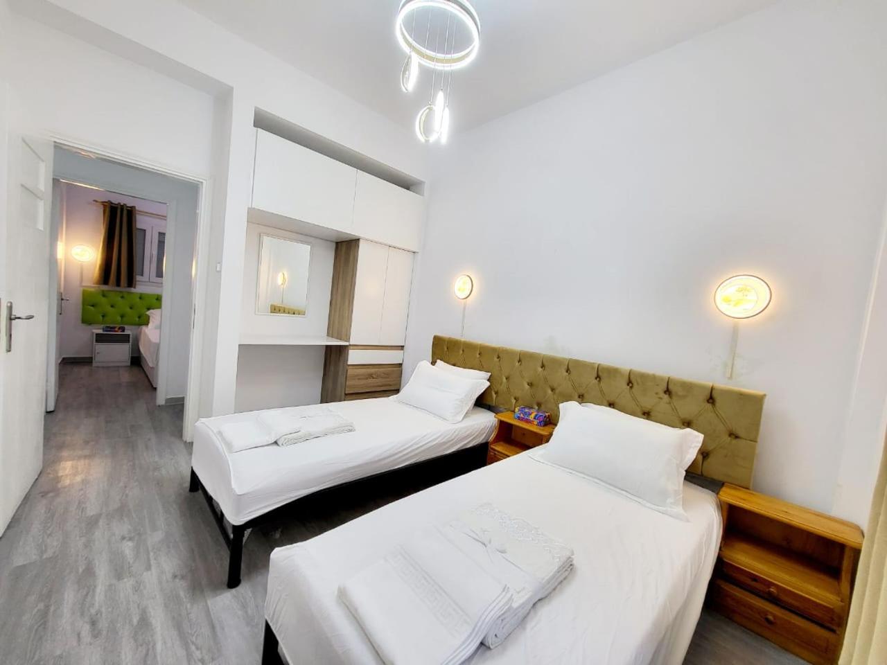 Three-Bedroom Apartment with Balcony photo 2