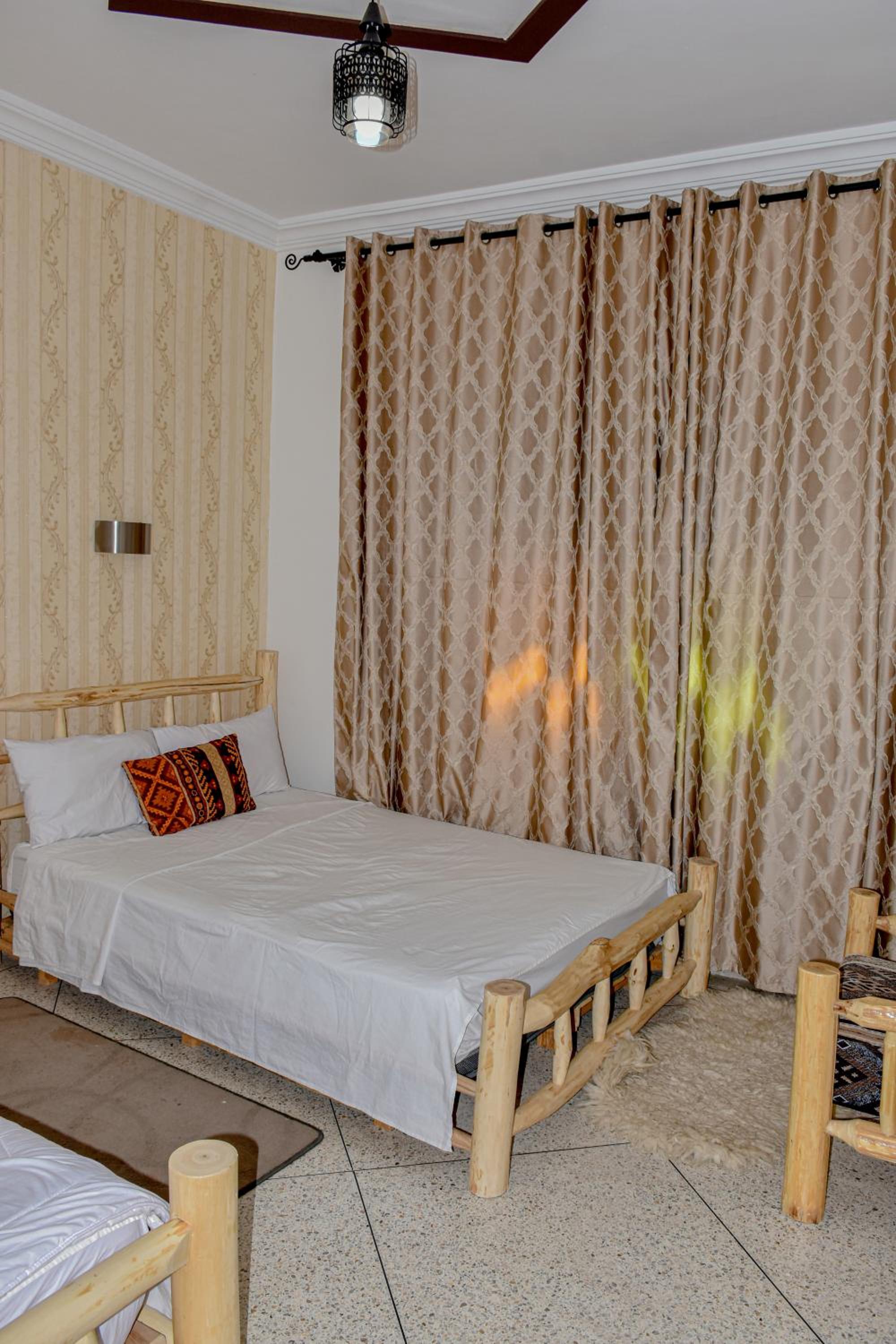 Standard Double or Twin Room photo 3