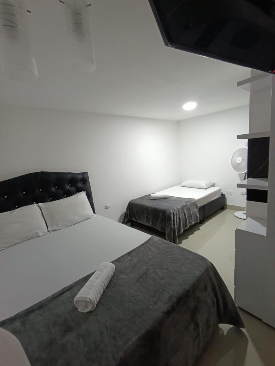 Deluxe Twin Room photo 3