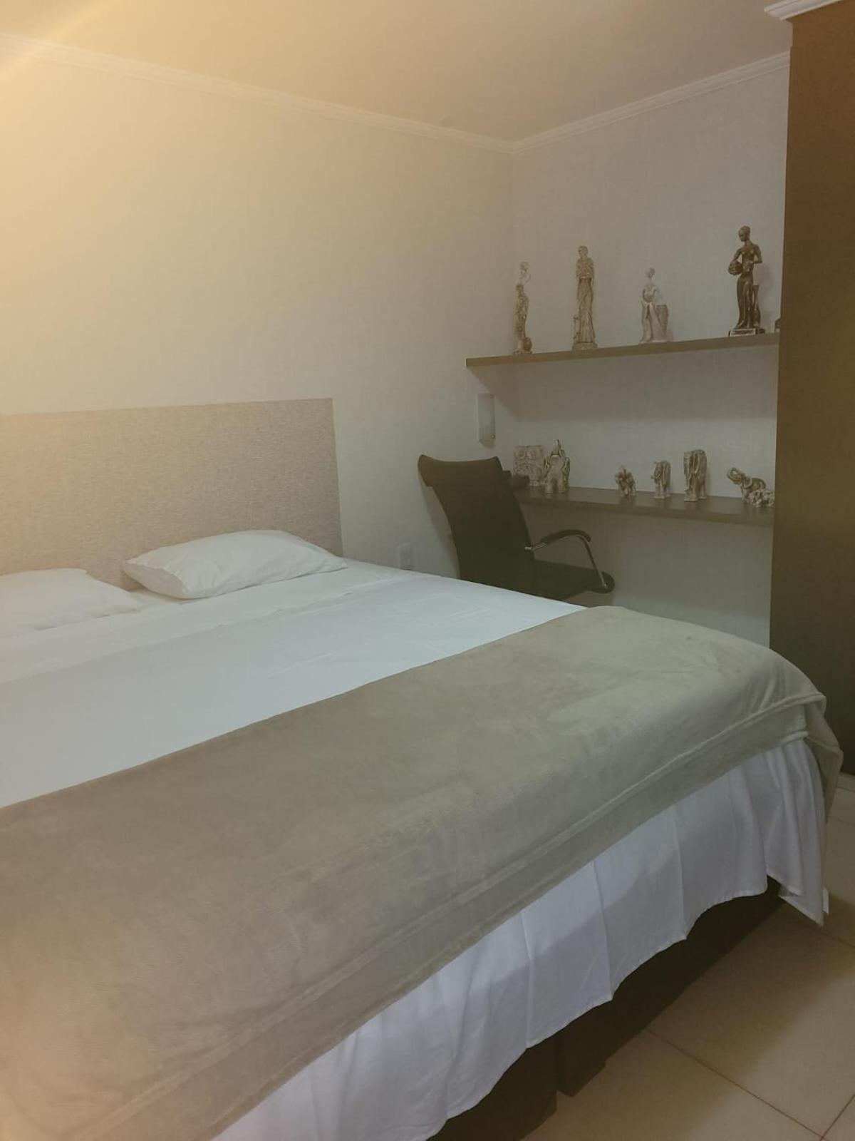 One-Bedroom Deluxe Apartment