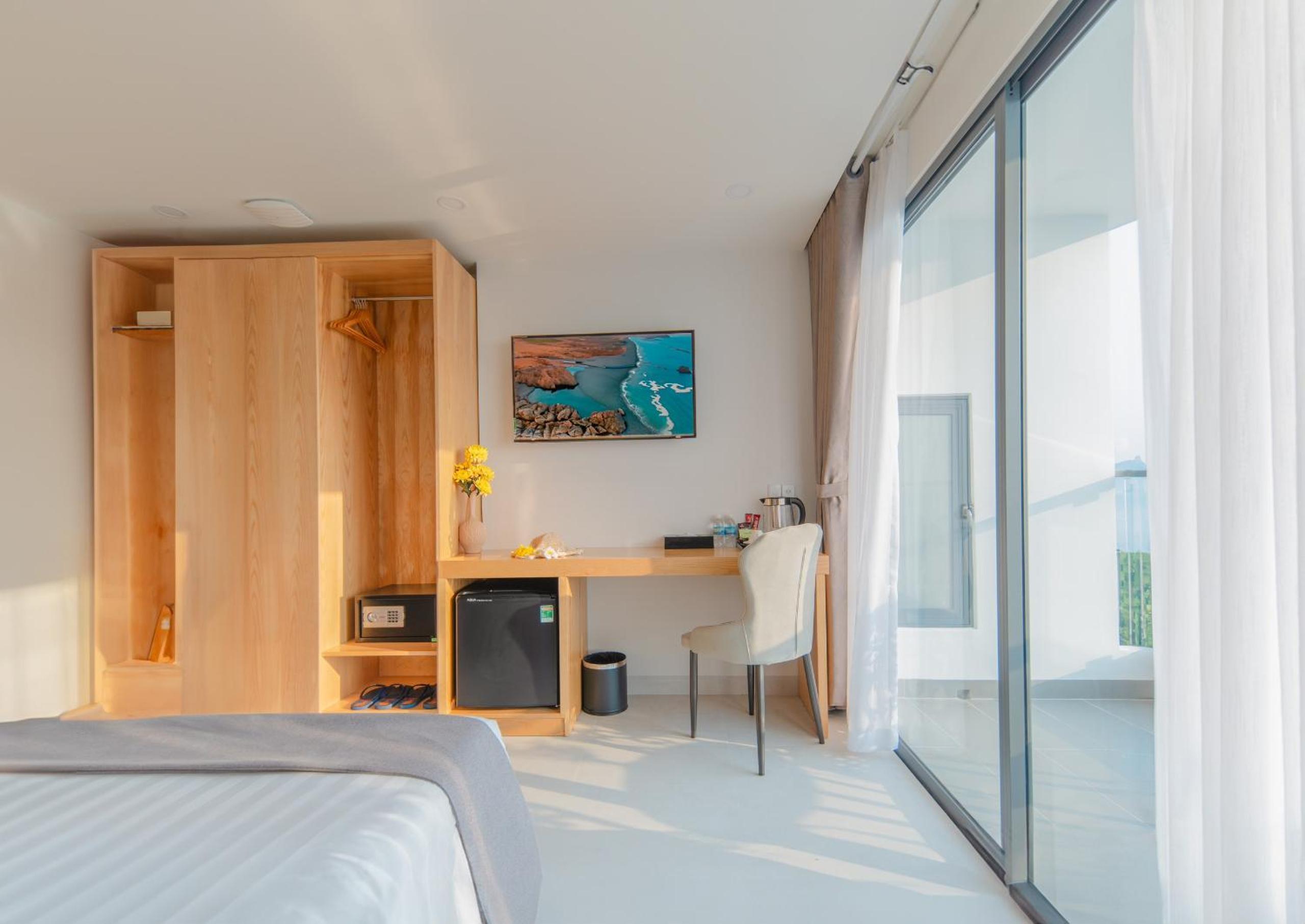 King Room with Sea View
