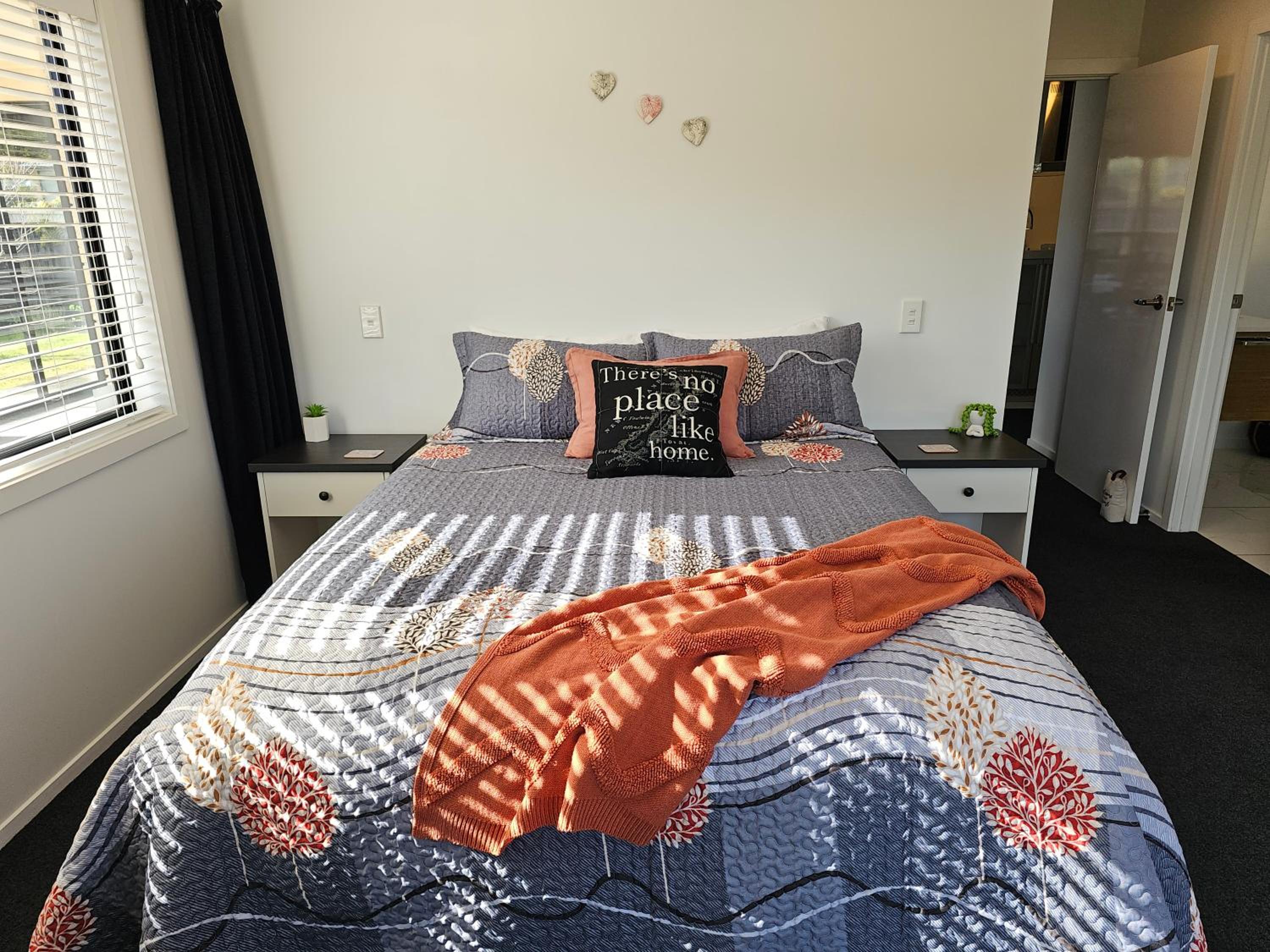 Two-Bedroom House photo 2