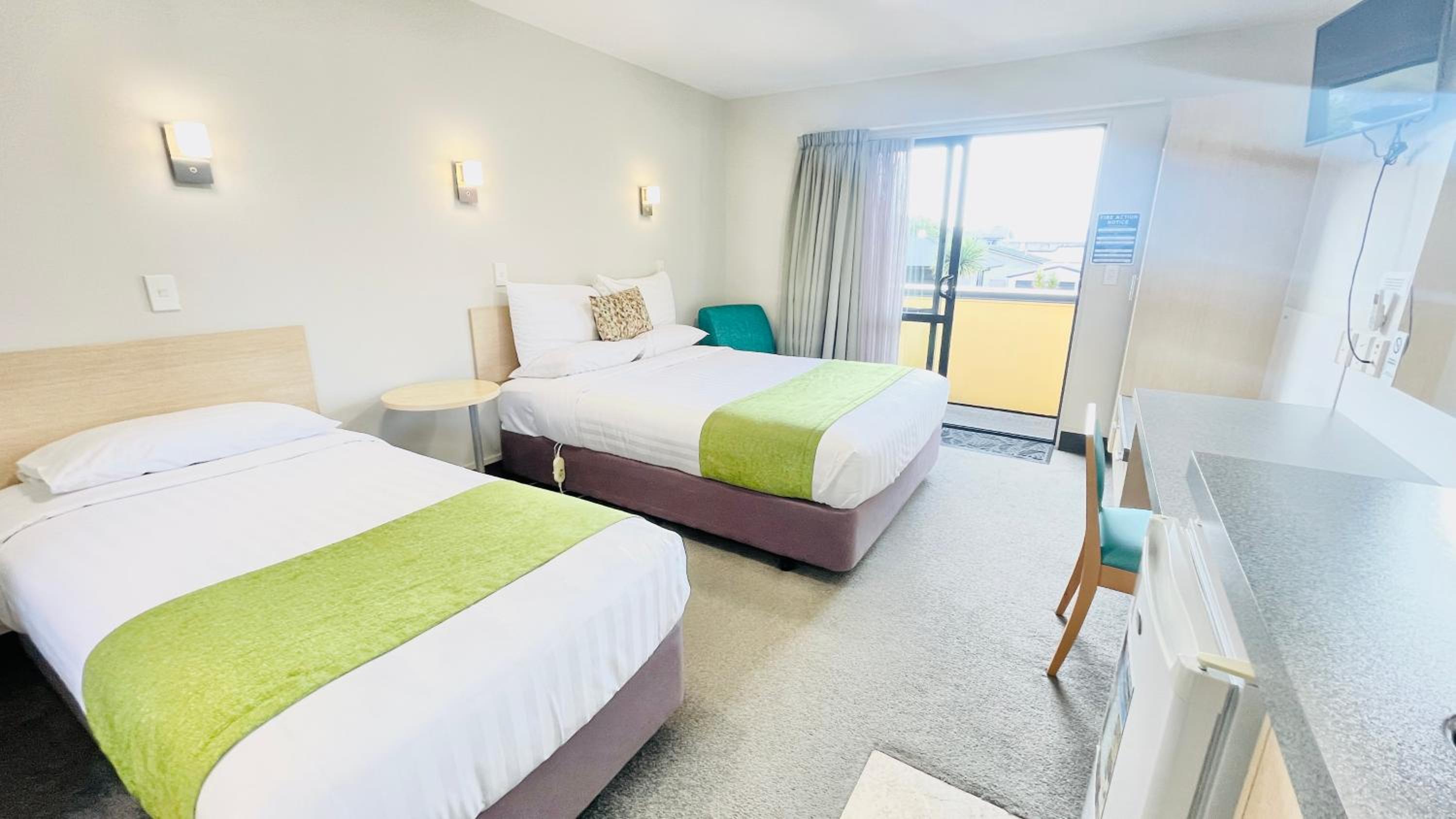 Executive Triple Room photo 1