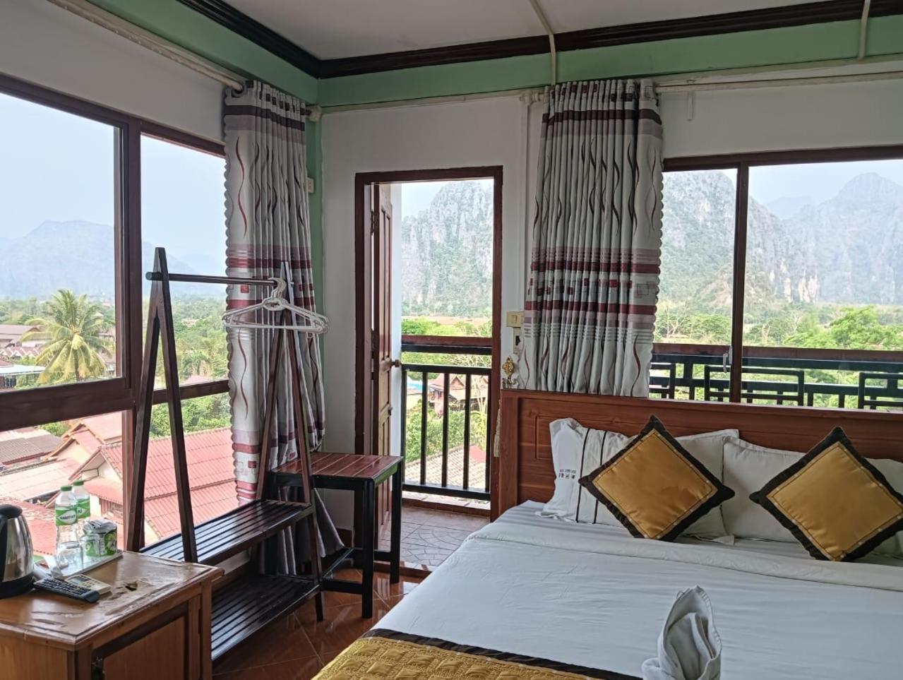 Double Room with Mountain View