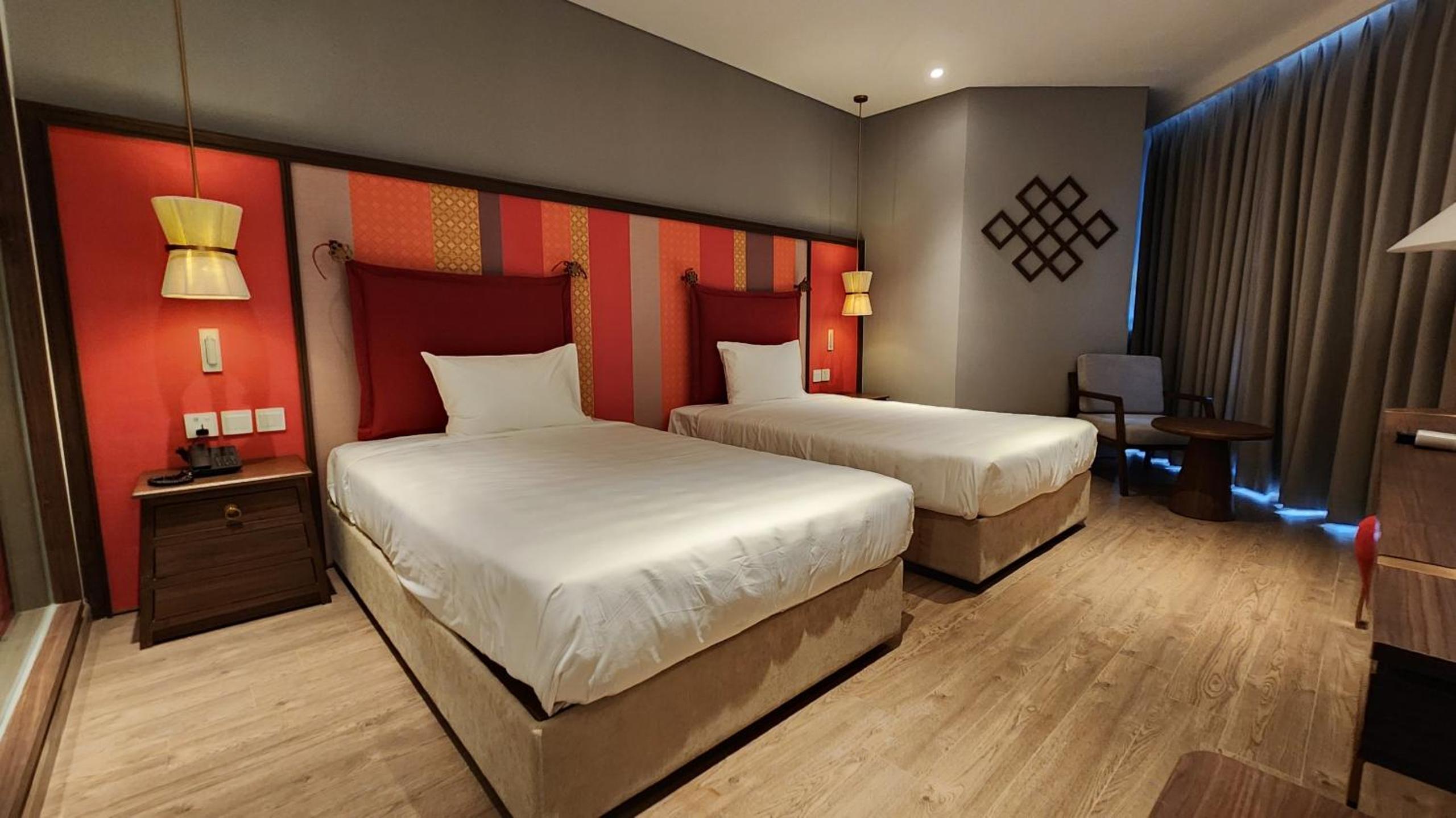 Deluxe Twin Room with Sea View