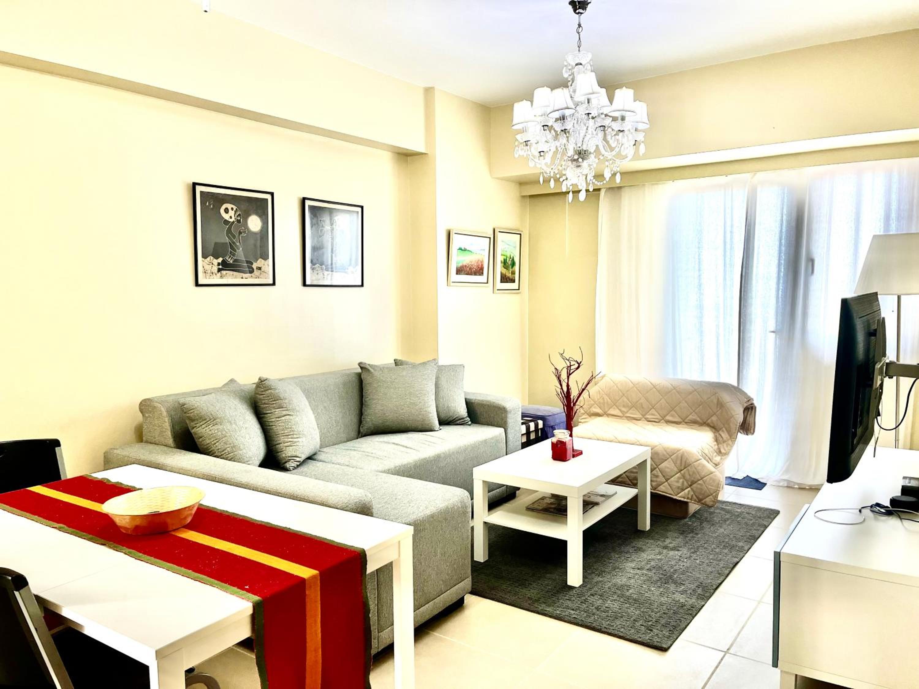 One-Bedroom Apartment photo 3
