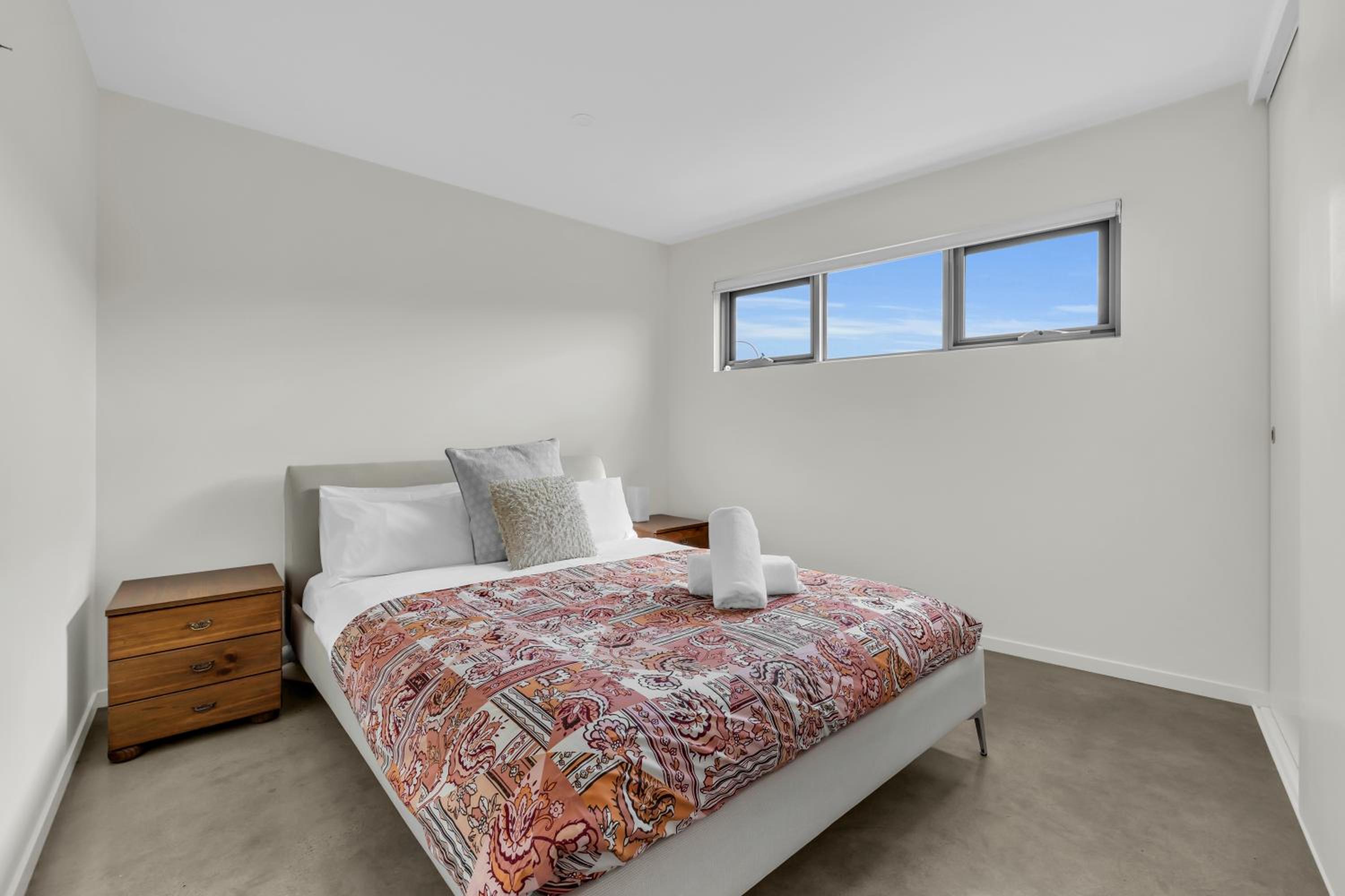Three-Bedroom House photo 1
