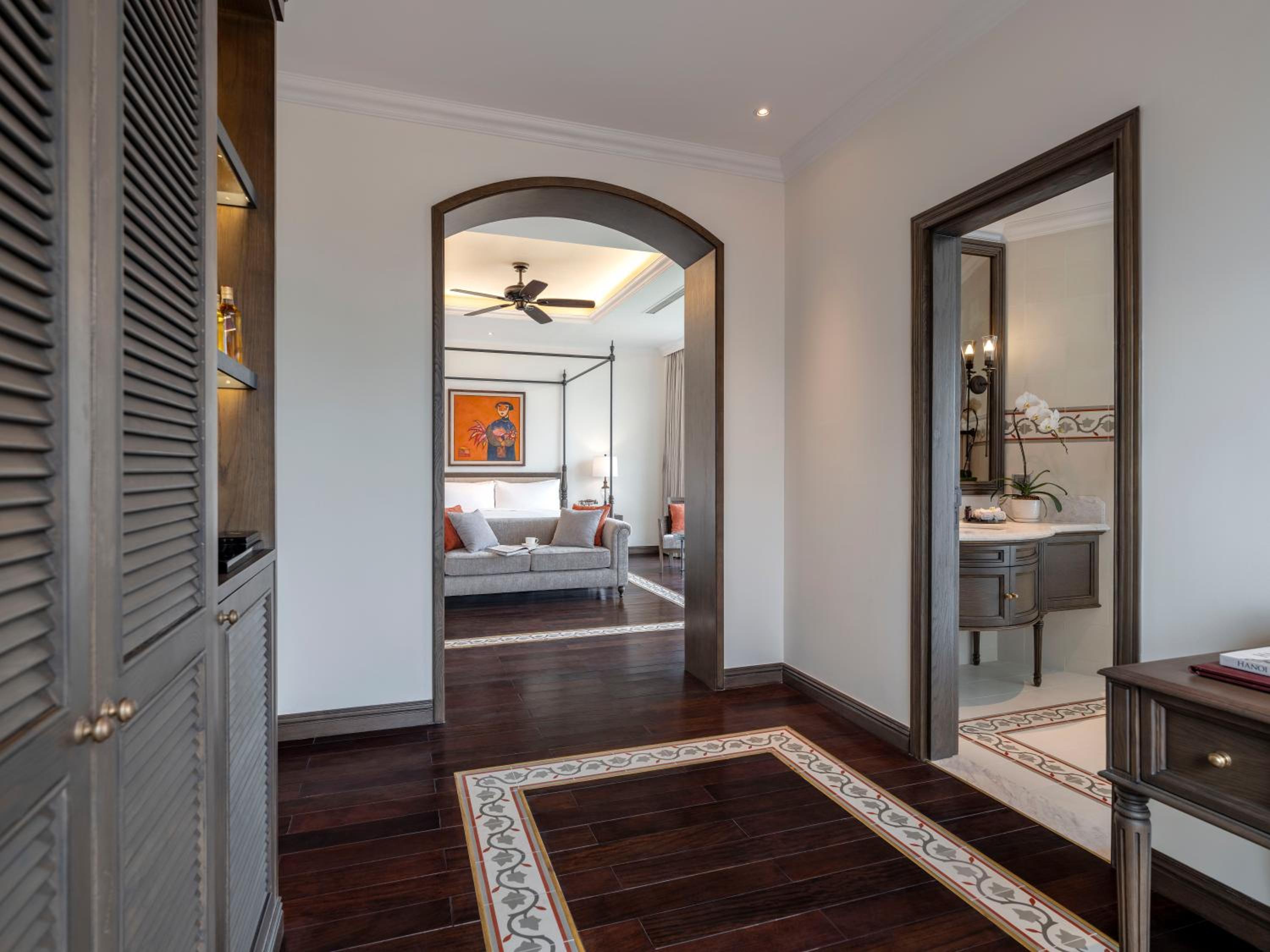 Executive Suite