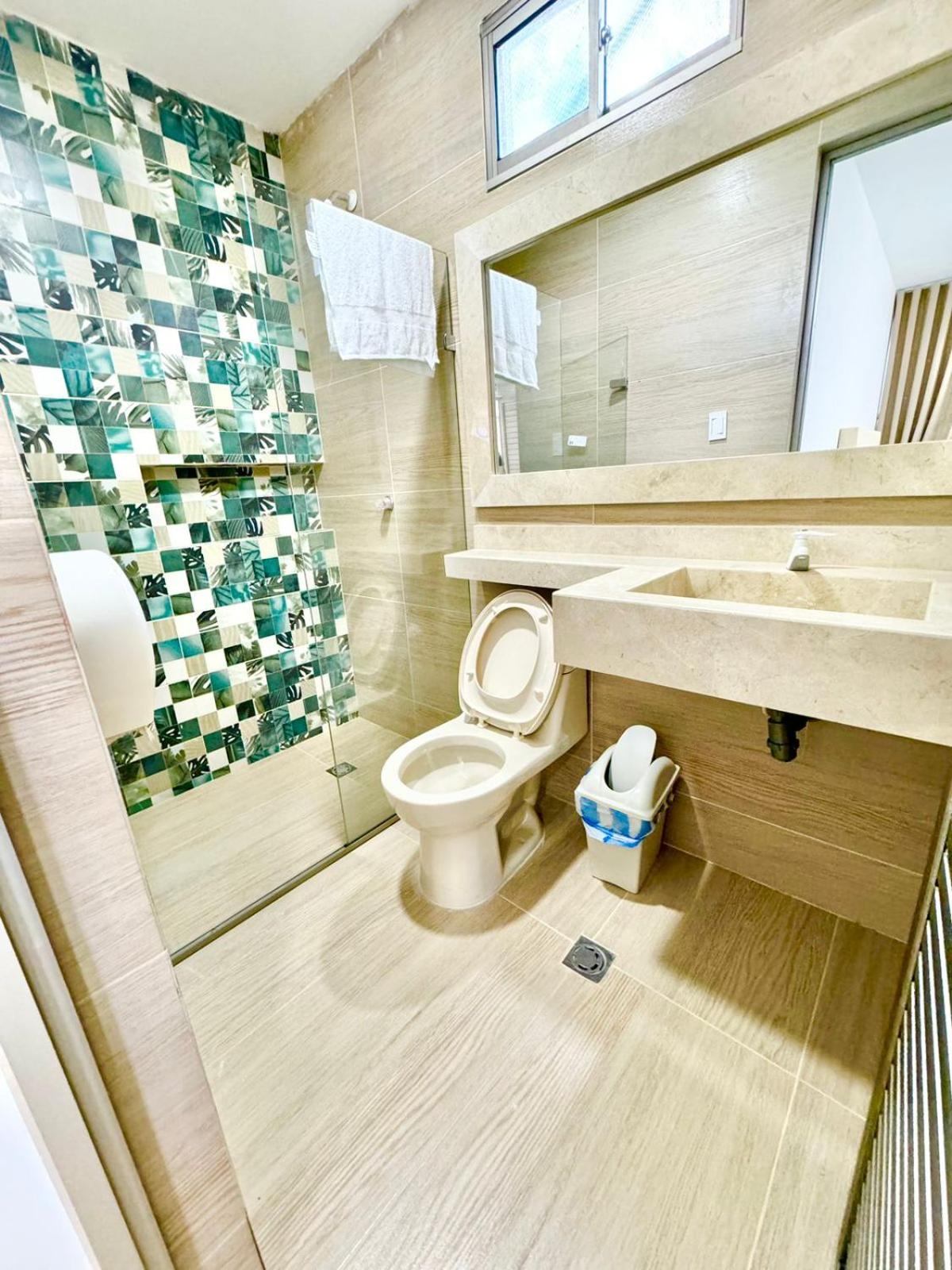Deluxe Double Or Twin Room photo 3