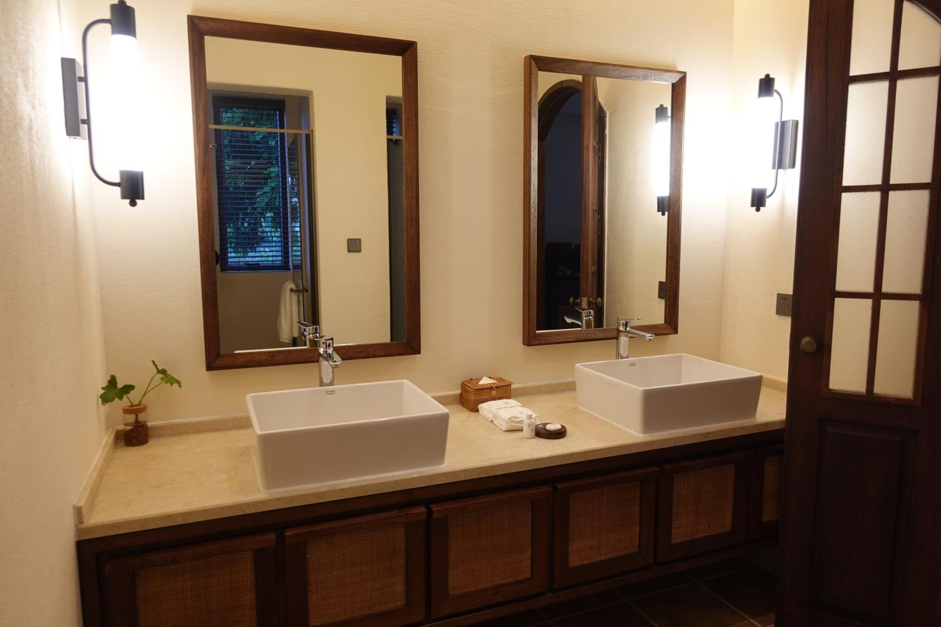 Superior Twin Room photo 2