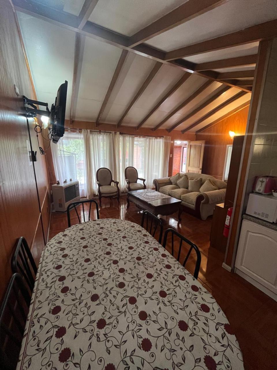 Two-Bedroom House photo 3