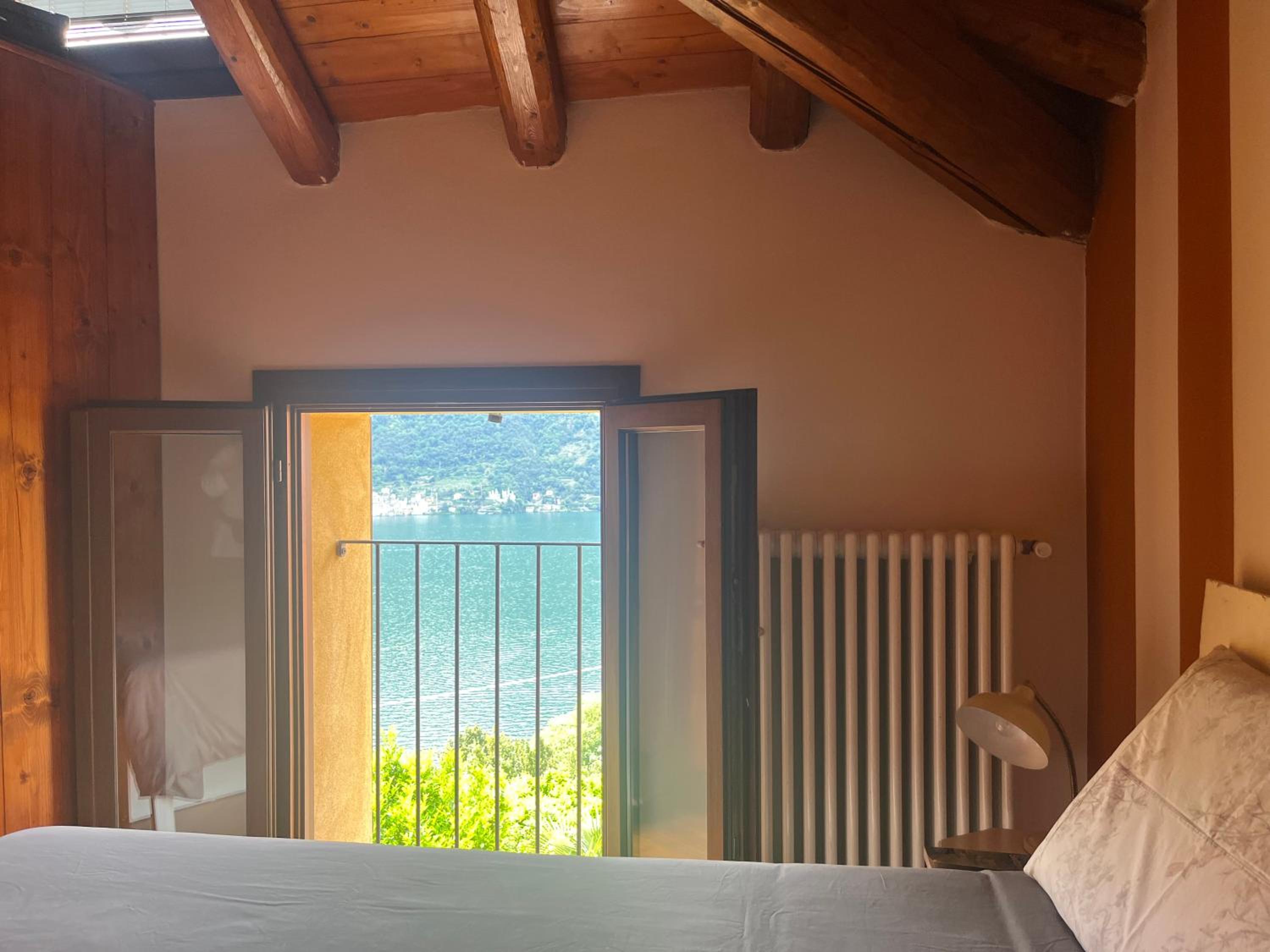 Two-Bedroom House - Photo 25