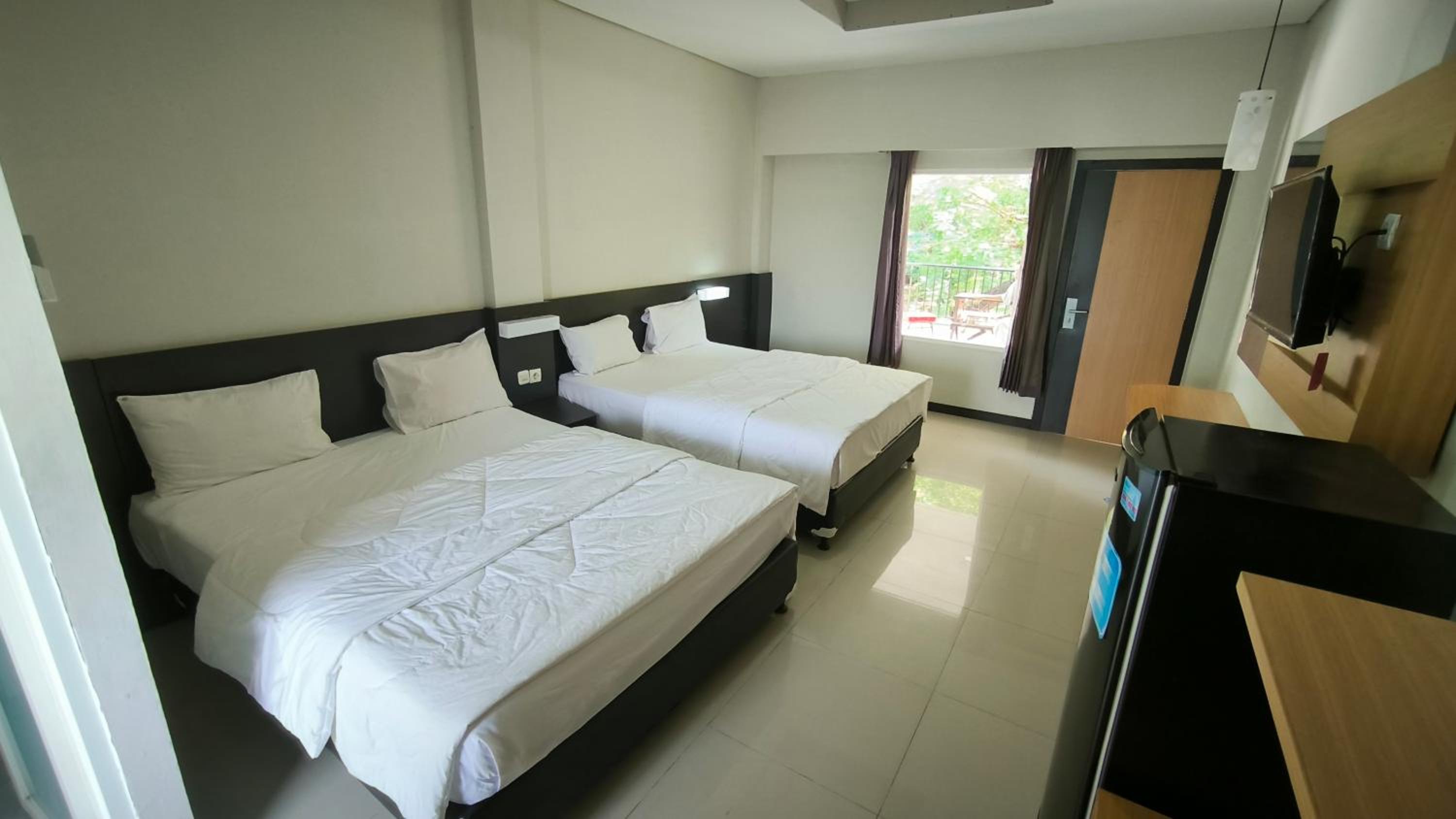 Family Suite - Photo 12