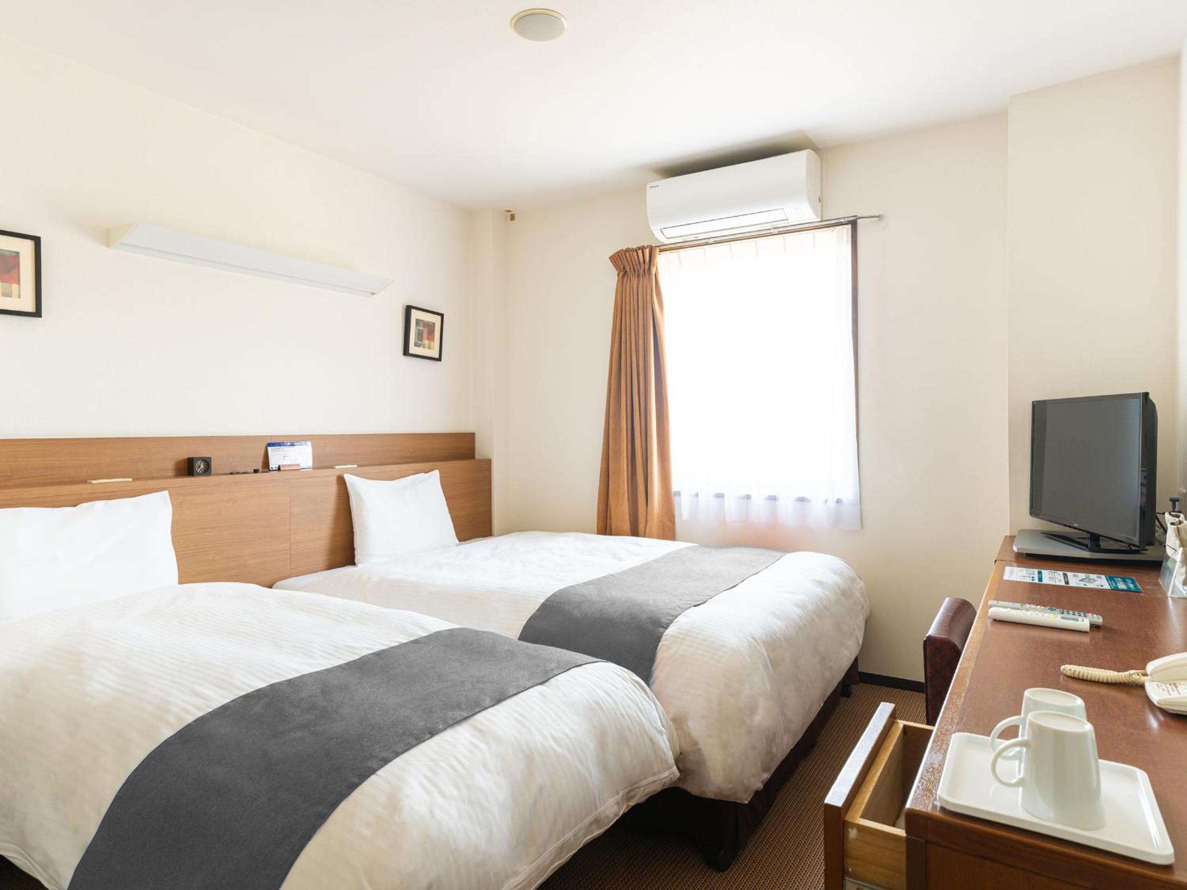 Double Room with Extra Bed - Smoking