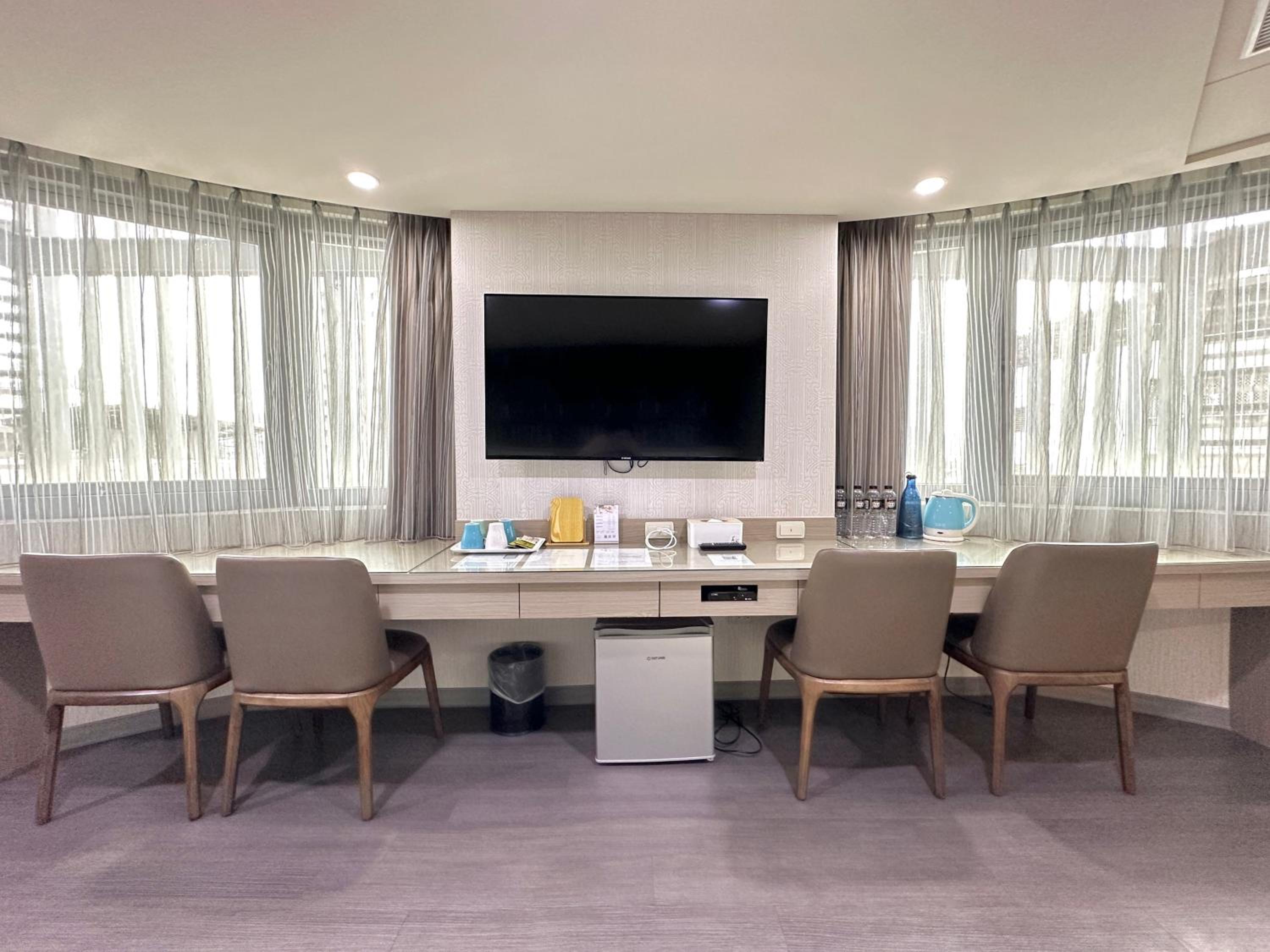 Exquisite Quadruple Room - Photo 5