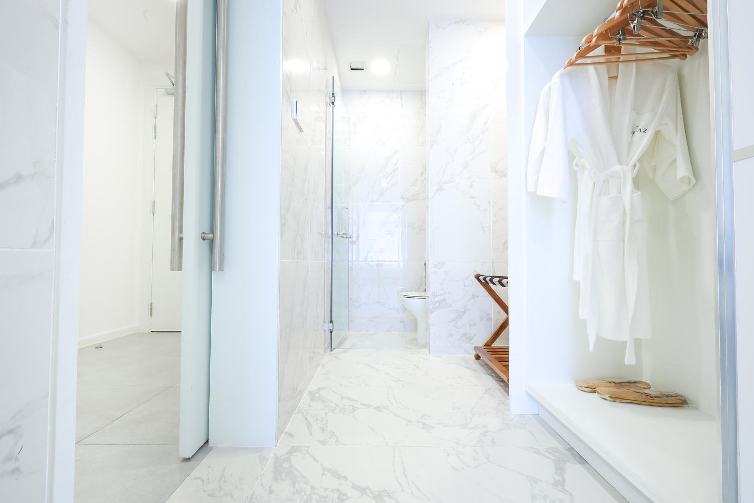 Junior Suite - Photo 12