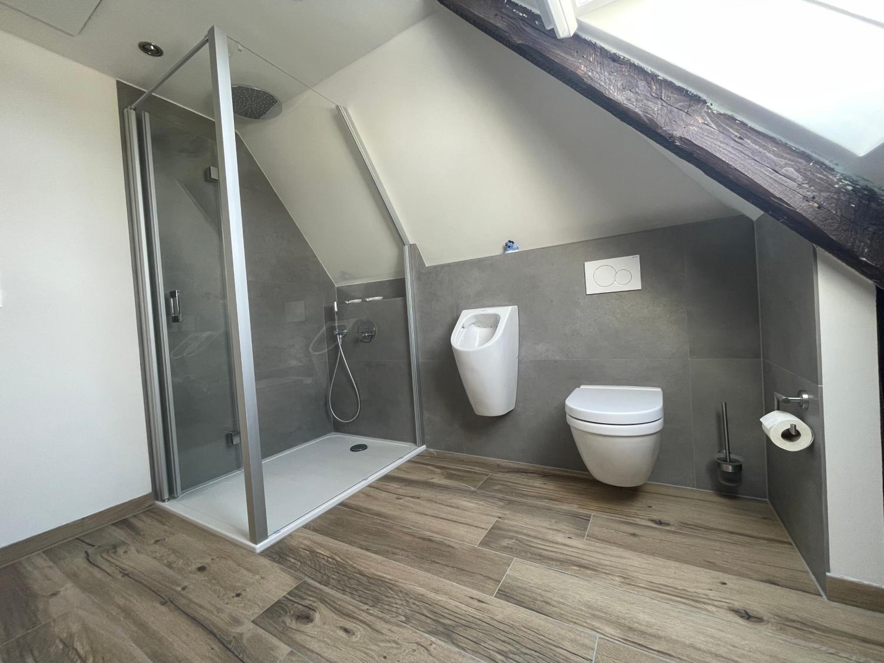 Double Room with Private Bathroom photo 2
