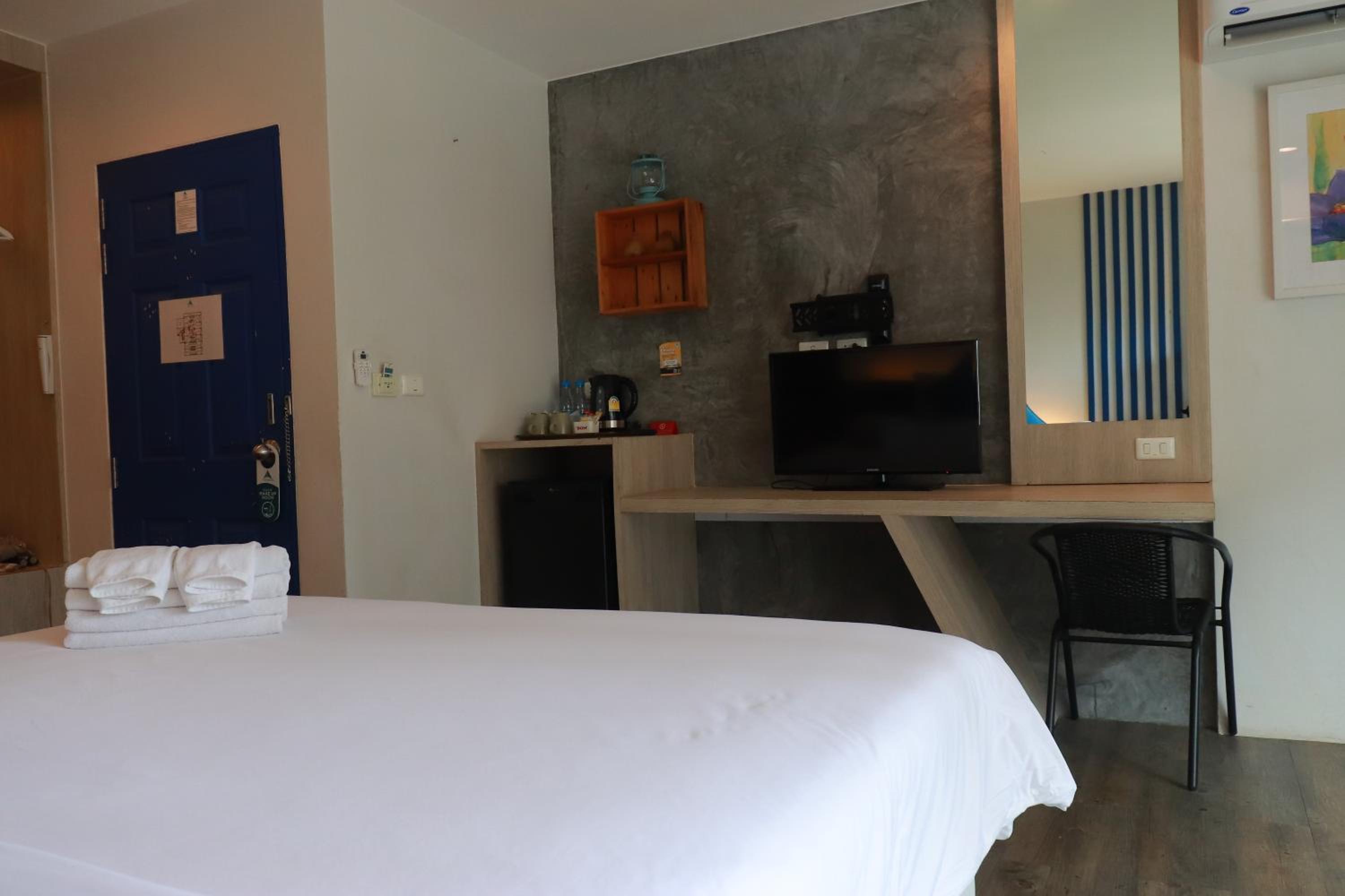 Deluxe Double or Twin Room with Balcony photo 3