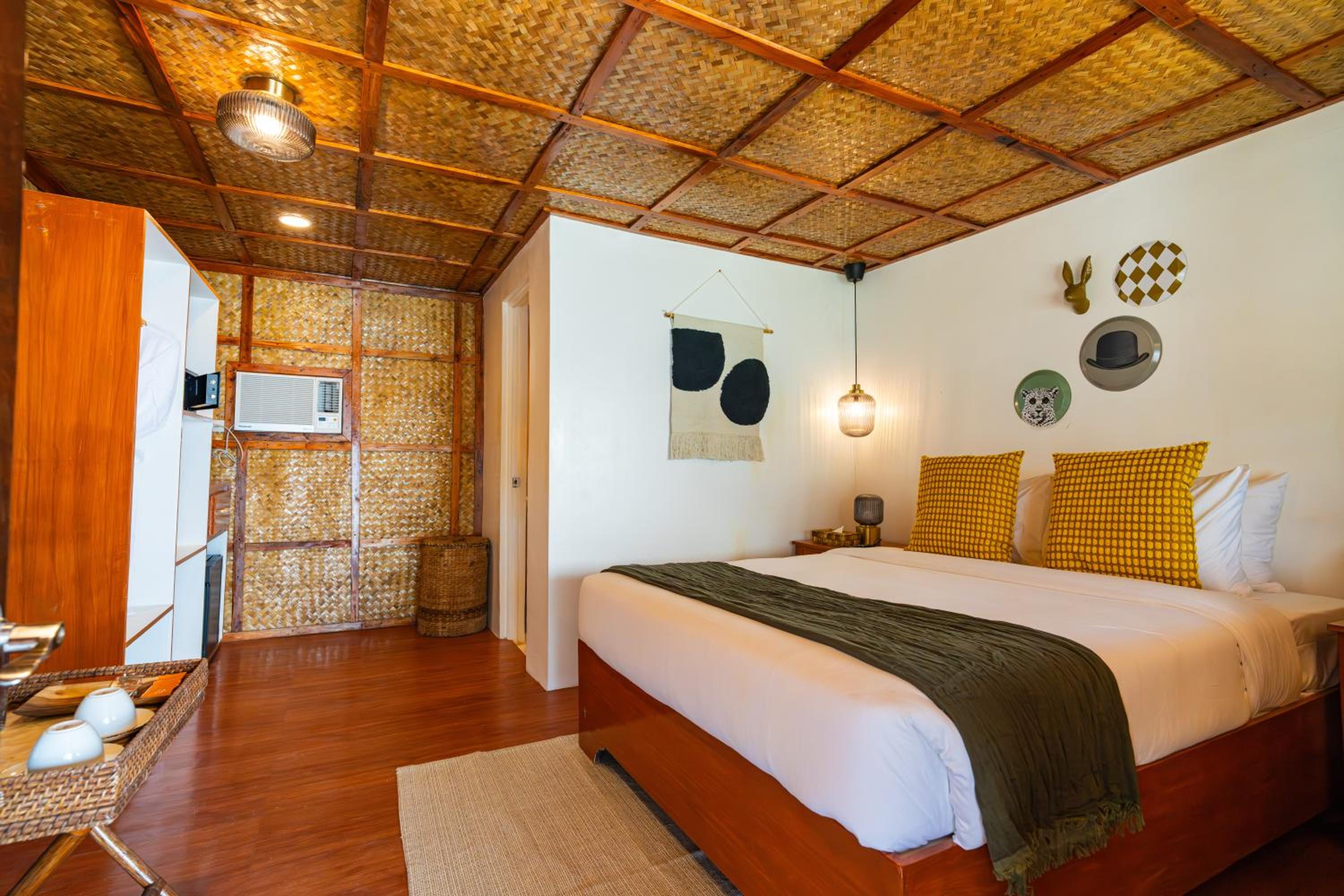 Beachfront Queen Room - Photo 5