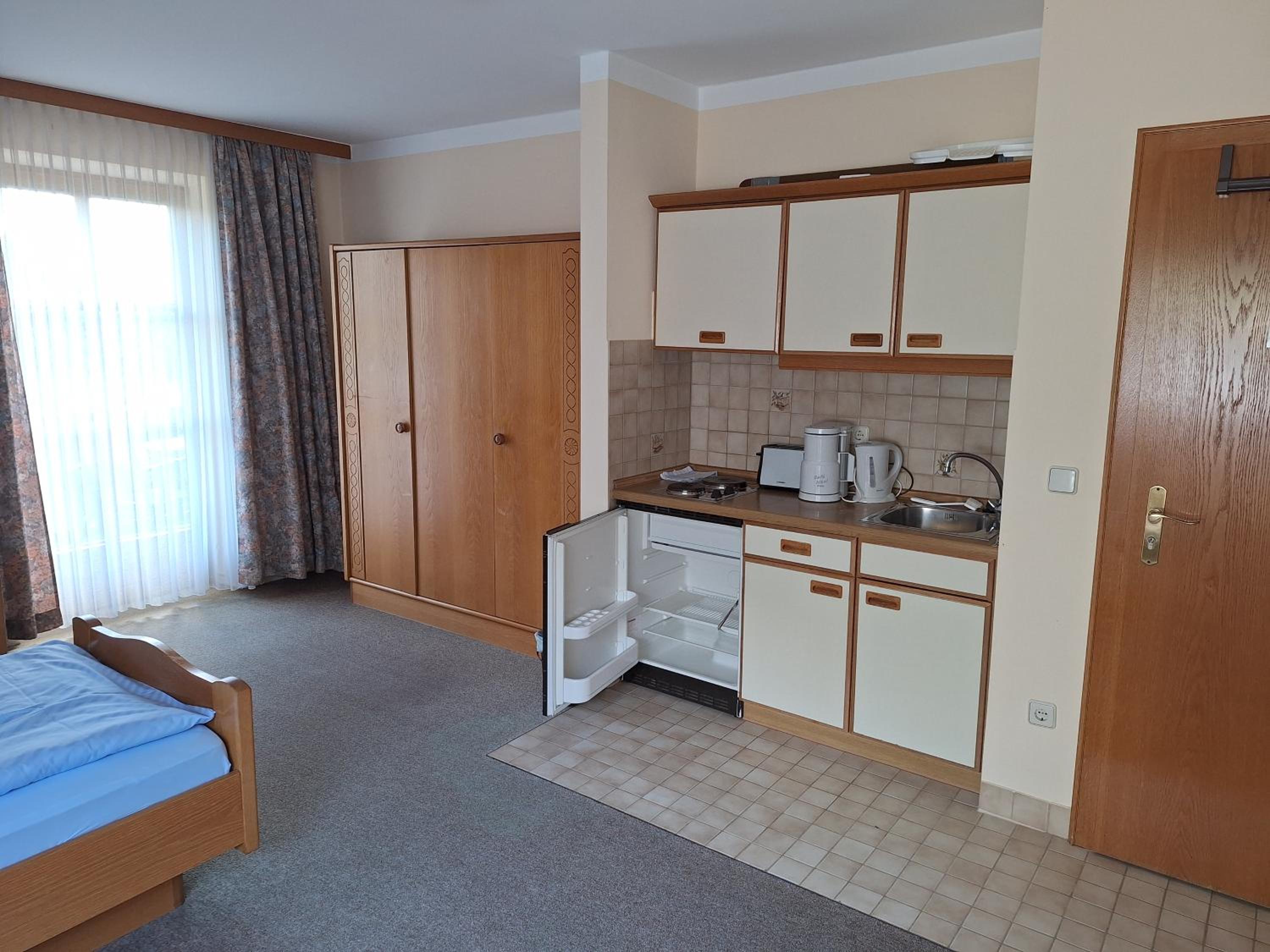 Small Double Room photo 3