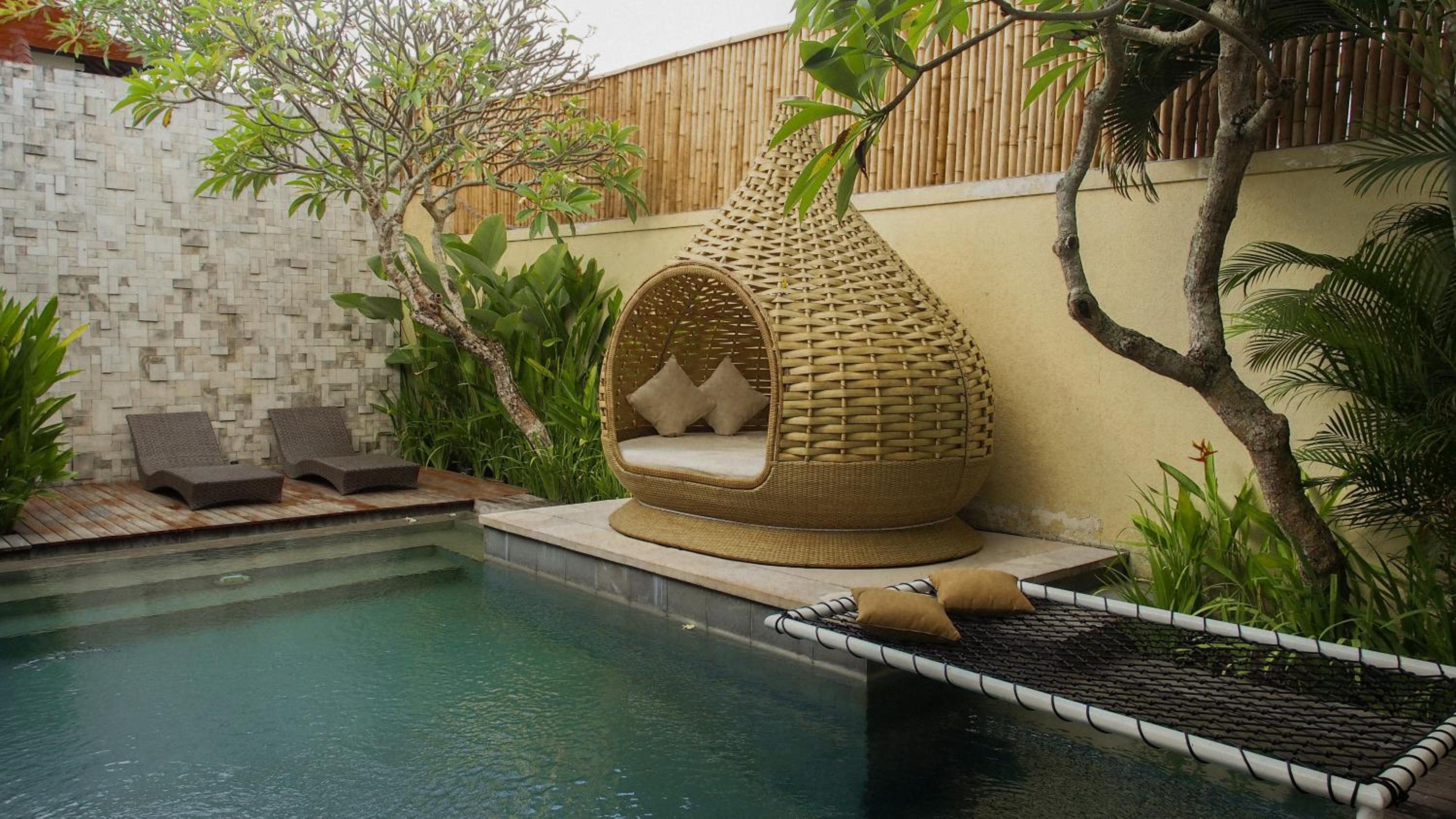 One Bedroom Free Upgrade to Two Bedroom Pool Villa (2 Person) photo 3