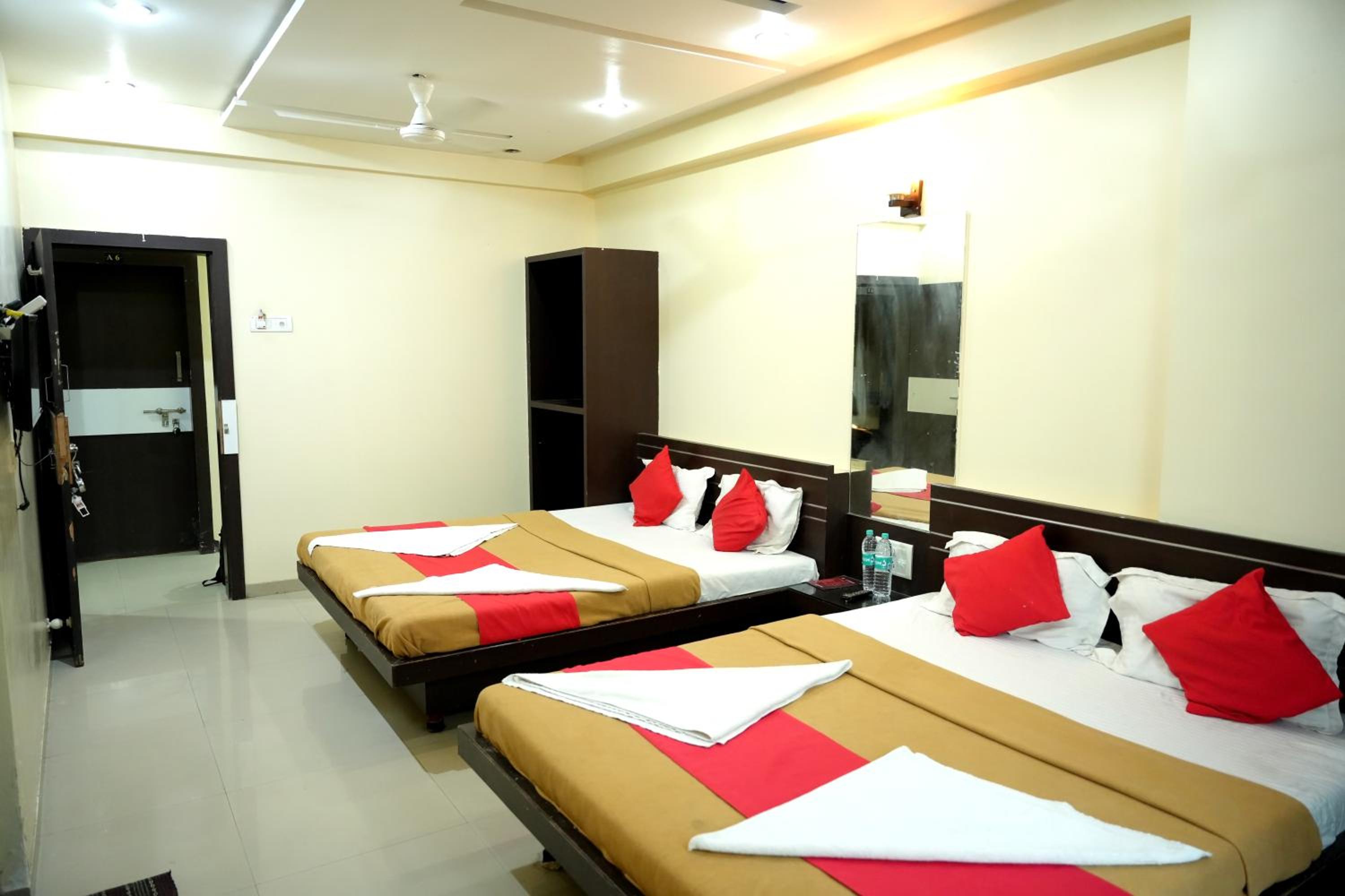 Quadruple Room photo 2