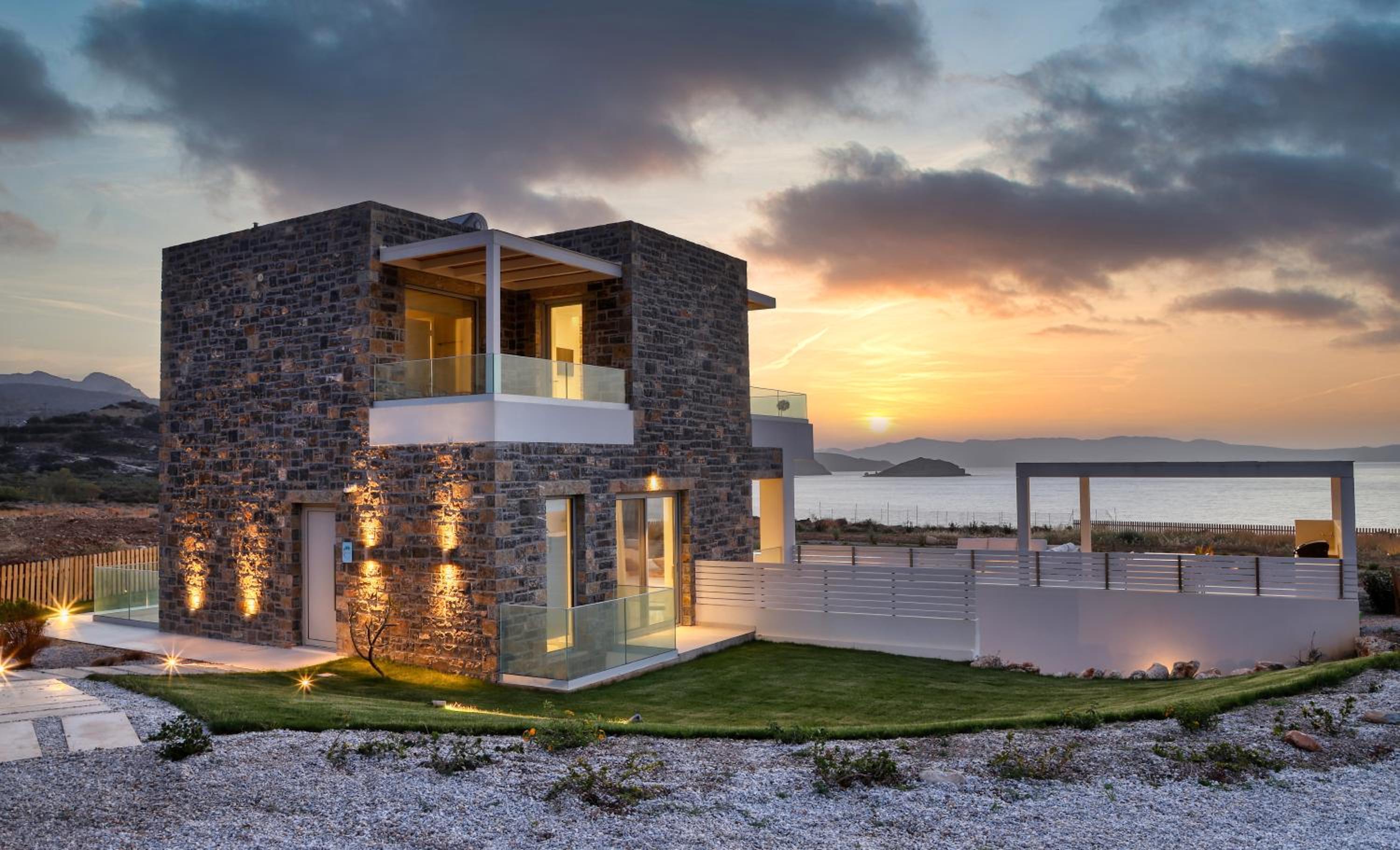 Three-Bedroom Villa photo 3